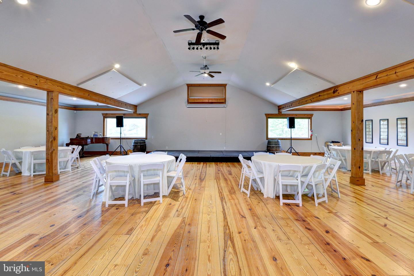 1025 GOOD LUCK RD, KILMARNOCK, Virginia 22482, ,Farm,For Sale,1025 GOOD LUCK RD,VALV2000784 MLS # VALV2000784