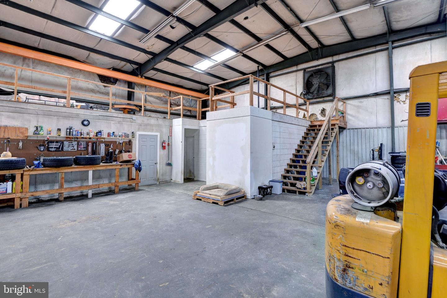 1025 GOOD LUCK RD, KILMARNOCK, Virginia 22482, ,Farm,For Sale,1025 GOOD LUCK RD,VALV2000786 MLS # VALV2000786