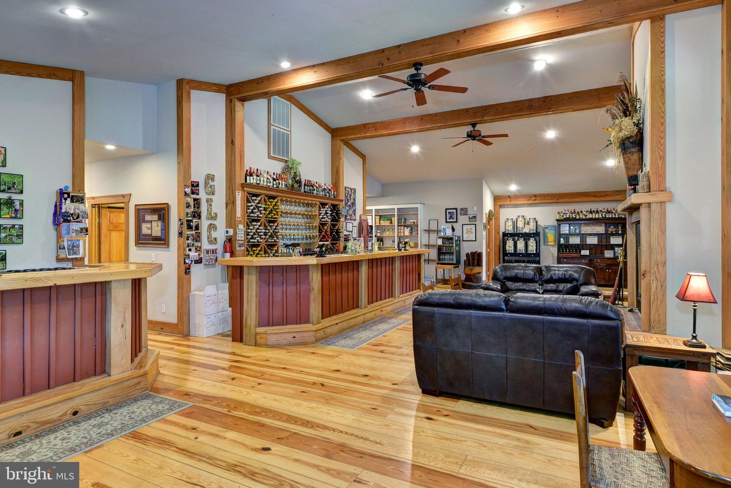 1025 GOOD LUCK RD, KILMARNOCK, Virginia 22482, ,Farm,For Sale,1025 GOOD LUCK RD,VALV2000786 MLS # VALV2000786