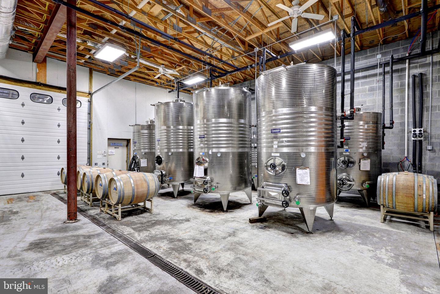 1025 GOOD LUCK RD, KILMARNOCK, Virginia 22482, ,Farm,For Sale,1025 GOOD LUCK RD,VALV2000786 MLS # VALV2000786