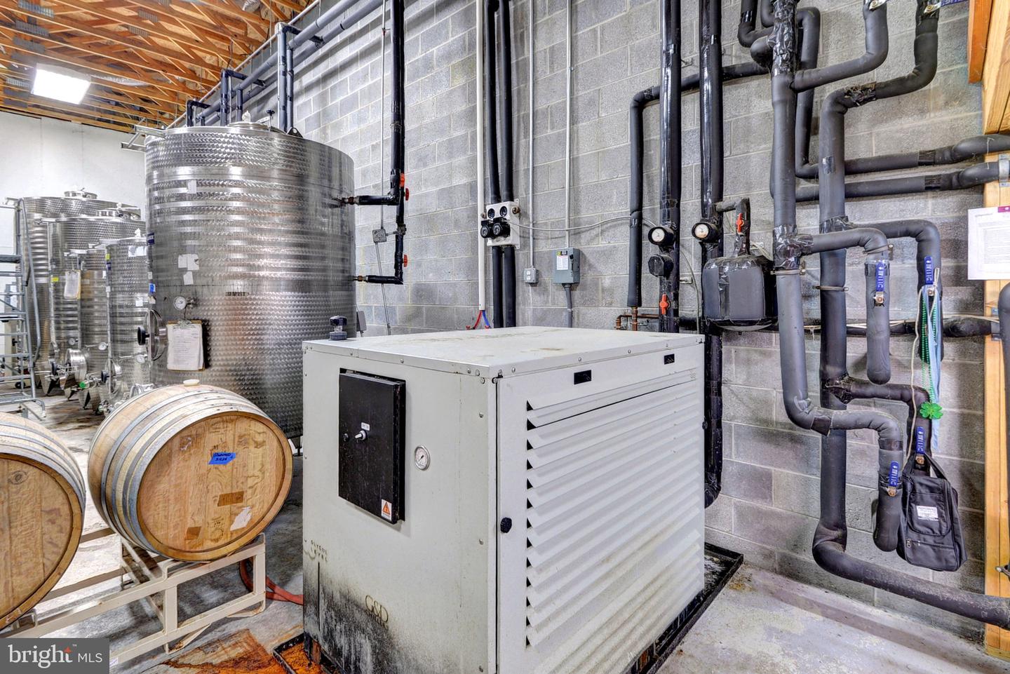 1025 GOOD LUCK RD, KILMARNOCK, Virginia 22482, ,Farm,For Sale,1025 GOOD LUCK RD,VALV2000786 MLS # VALV2000786