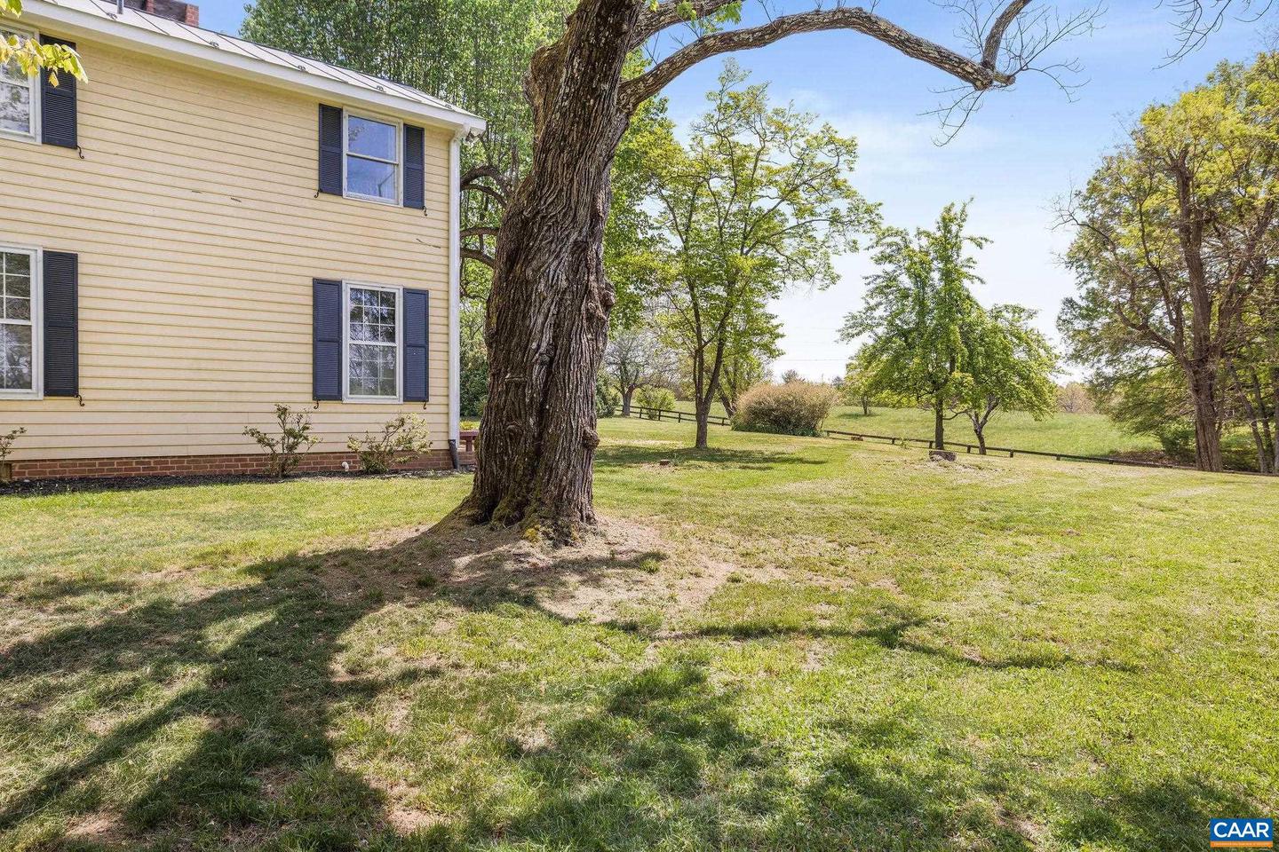 2176 LINDSAY RD, GORDONSVILLE, Virginia 22942, 3 Bedrooms Bedrooms, ,2 BathroomsBathrooms,Farm,For Sale,2176 LINDSAY RD,663874 MLS # 663874 2176 LINDSAY RD, GORDONSVILLE, Virginia 22942, 3 Bedrooms Bedrooms, ,2 BathroomsBathrooms,Farm,For Sale,2176 LINDSAY RD,663874 MLS # 663874