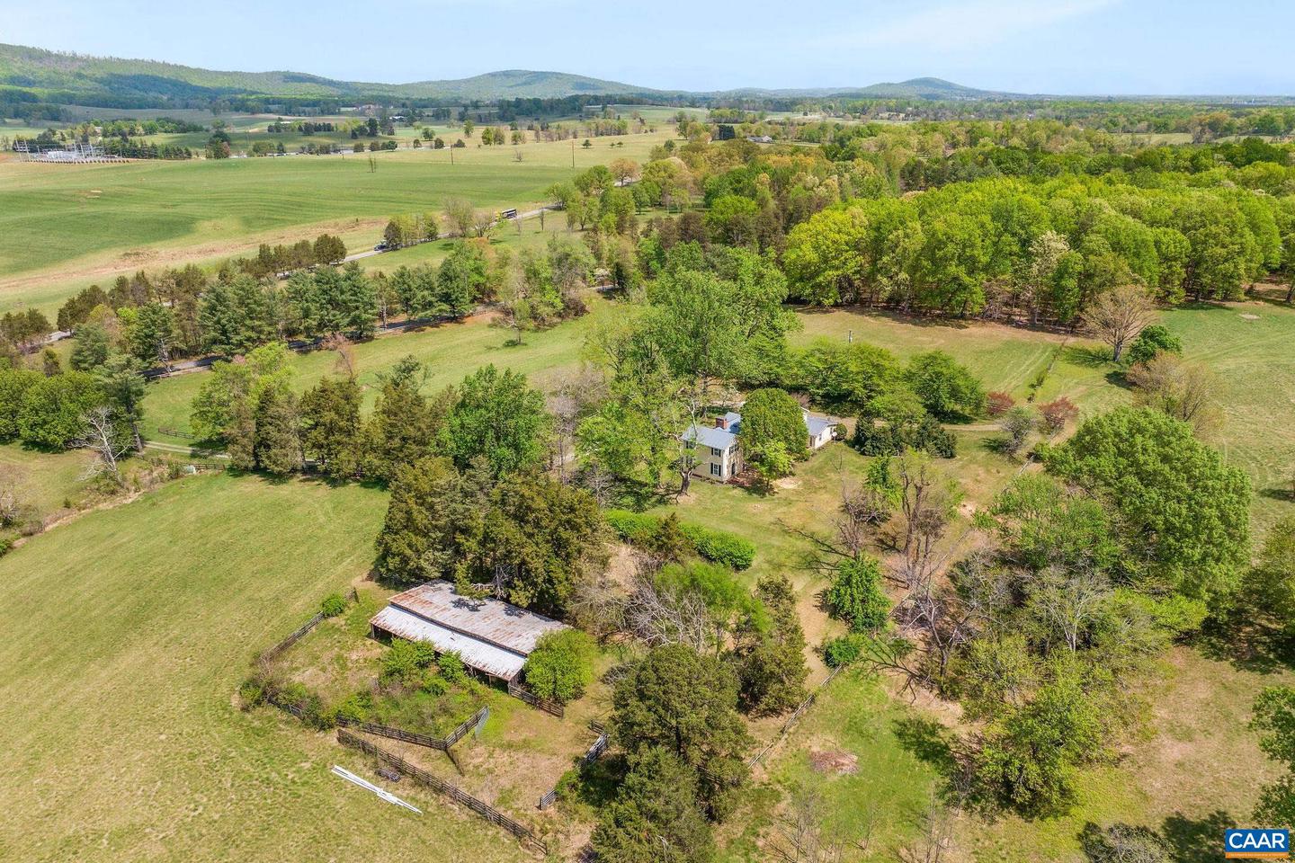 2176 LINDSAY RD, GORDONSVILLE, Virginia 22942, 3 Bedrooms Bedrooms, ,2 BathroomsBathrooms,Farm,For Sale,2176 LINDSAY RD,663874 MLS # 663874 2176 LINDSAY RD, GORDONSVILLE, Virginia 22942, 3 Bedrooms Bedrooms, ,2 BathroomsBathrooms,Farm,For Sale,2176 LINDSAY RD,663874 MLS # 663874