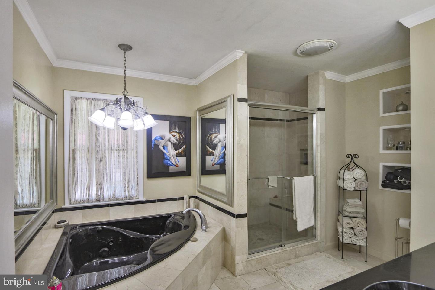 41 WOOD LANDING RD, FREDERICKSBURG, Virginia 22405, 4 Bedrooms Bedrooms, 12 Rooms Rooms,2 BathroomsBathrooms,Residential,For Sale,41 WOOD LANDING RD,VAST2037998 MLS # VAST2037998