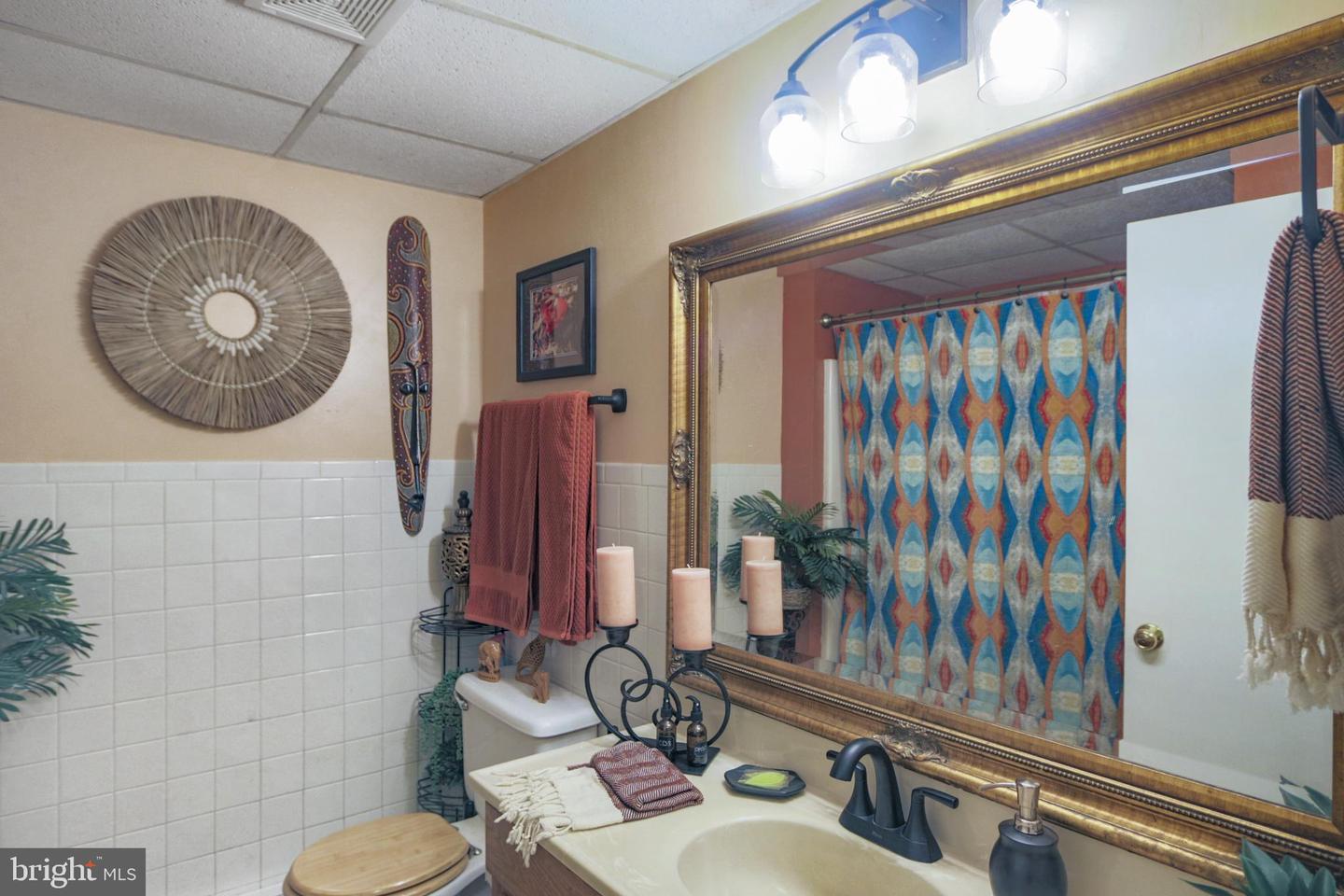 41 WOOD LANDING RD, FREDERICKSBURG, Virginia 22405, 4 Bedrooms Bedrooms, 12 Rooms Rooms,2 BathroomsBathrooms,Residential,For Sale,41 WOOD LANDING RD,VAST2037998 MLS # VAST2037998