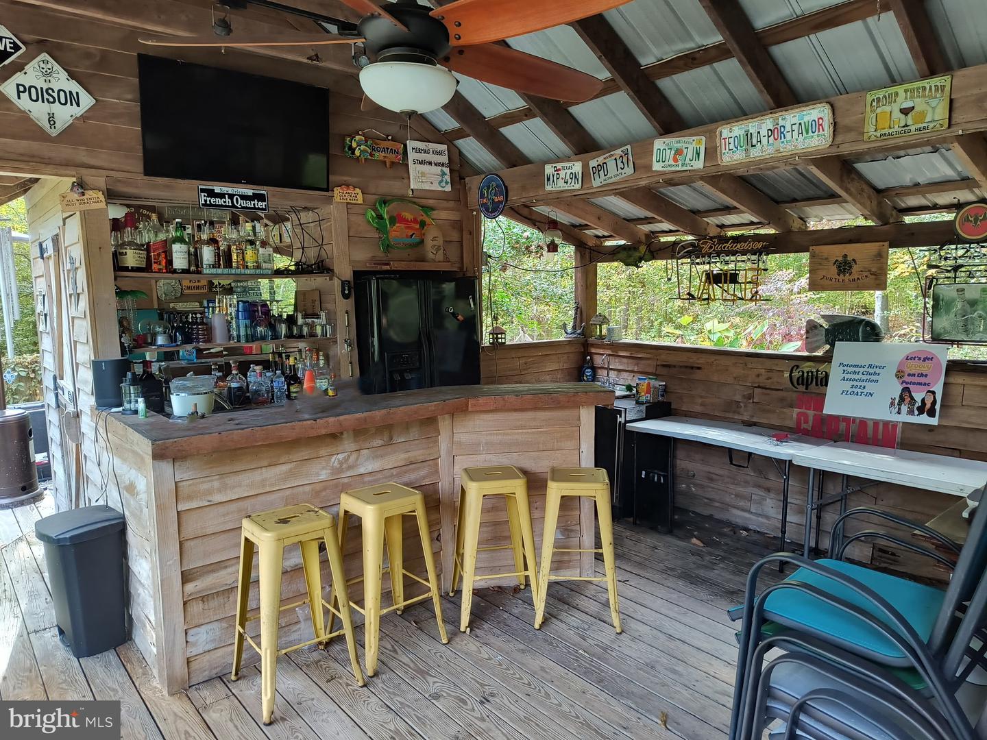 41 WOOD LANDING RD, FREDERICKSBURG, Virginia 22405, 4 Bedrooms Bedrooms, 12 Rooms Rooms,2 BathroomsBathrooms,Residential,For Sale,41 WOOD LANDING RD,VAST2037998 MLS # VAST2037998