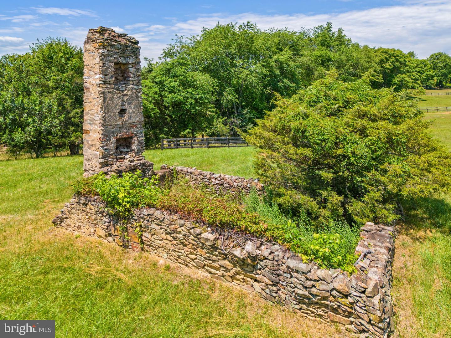 9425 BLACKPOND LN, DELAPLANE, Virginia 20144, 5 Bedrooms Bedrooms, ,5 BathroomsBathrooms,Residential,For Sale,9425 BLACKPOND LN,VAFQ2015892 MLS # VAFQ2015892