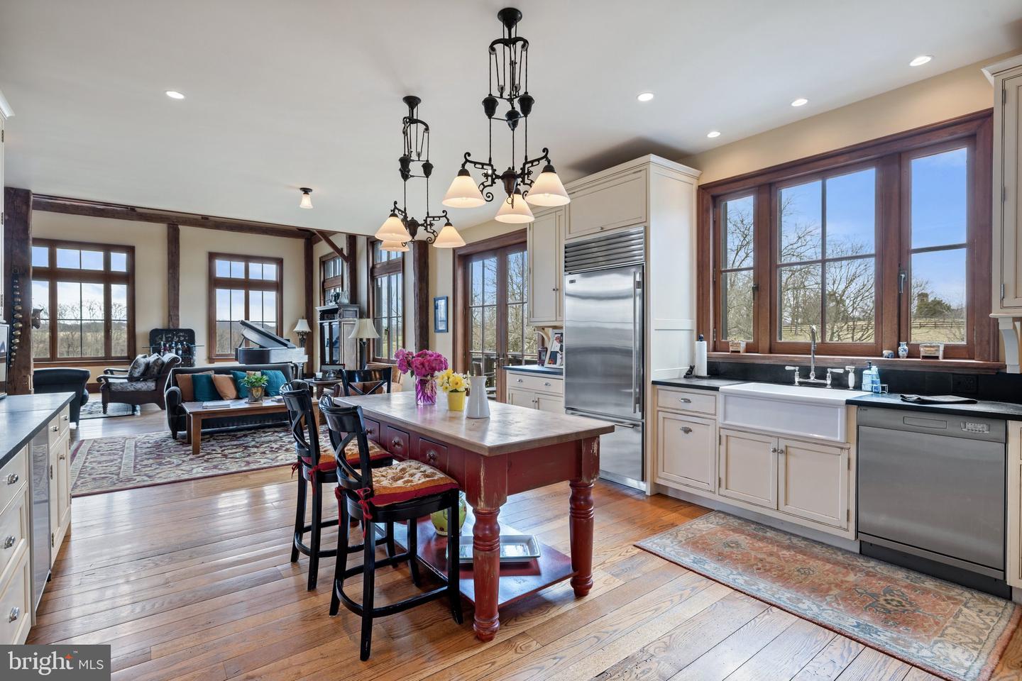 9425 BLACKPOND LN, DELAPLANE, Virginia 20144, 5 Bedrooms Bedrooms, ,5 BathroomsBathrooms,Residential,For Sale,9425 BLACKPOND LN,VAFQ2015892 MLS # VAFQ2015892