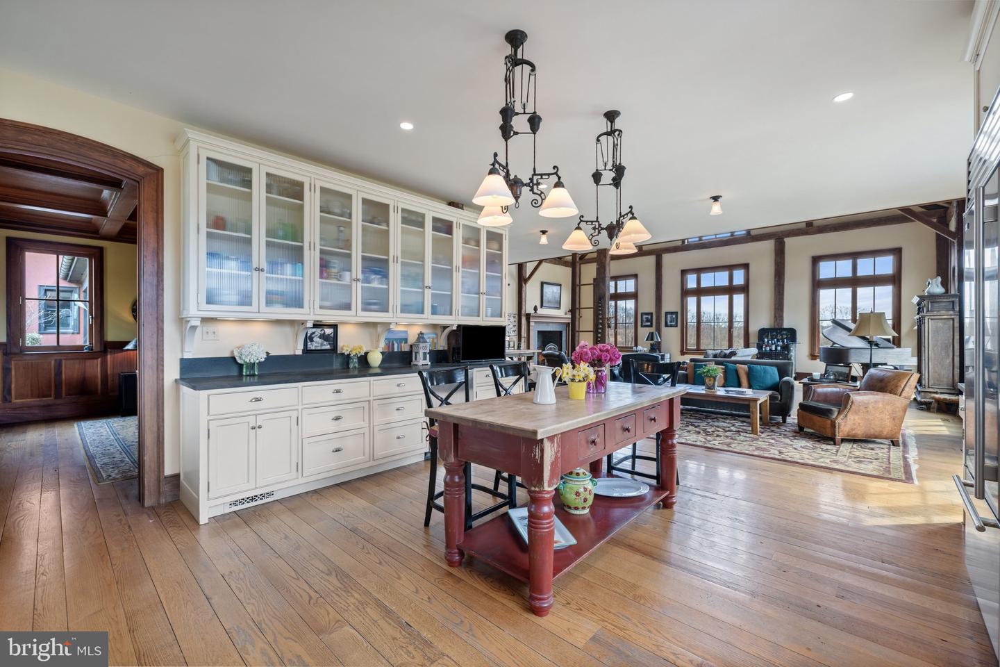 9425 BLACKPOND LN, DELAPLANE, Virginia 20144, 5 Bedrooms Bedrooms, ,5 BathroomsBathrooms,Residential,For Sale,9425 BLACKPOND LN,VAFQ2015892 MLS # VAFQ2015892