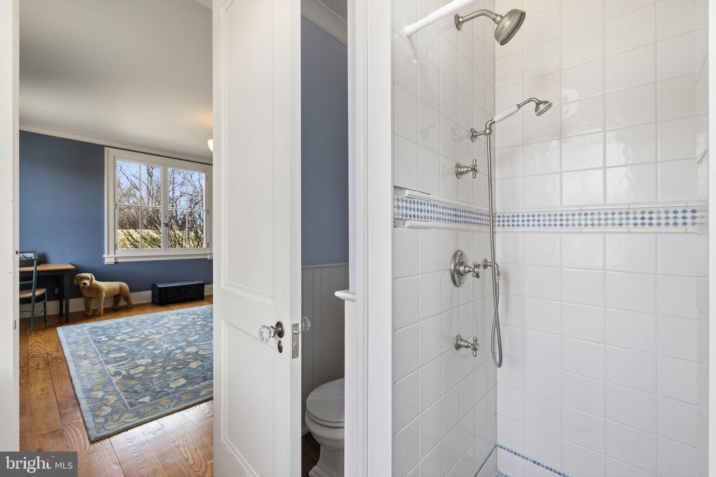 9425 BLACKPOND LN, DELAPLANE, Virginia 20144, 5 Bedrooms Bedrooms, ,5 BathroomsBathrooms,Residential,For Sale,9425 BLACKPOND LN,VAFQ2015892 MLS # VAFQ2015892