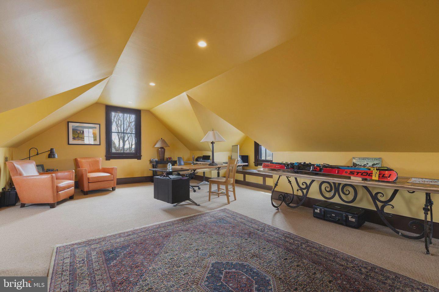 9425 BLACKPOND LN, DELAPLANE, Virginia 20144, 5 Bedrooms Bedrooms, ,5 BathroomsBathrooms,Residential,For Sale,9425 BLACKPOND LN,VAFQ2015892 MLS # VAFQ2015892