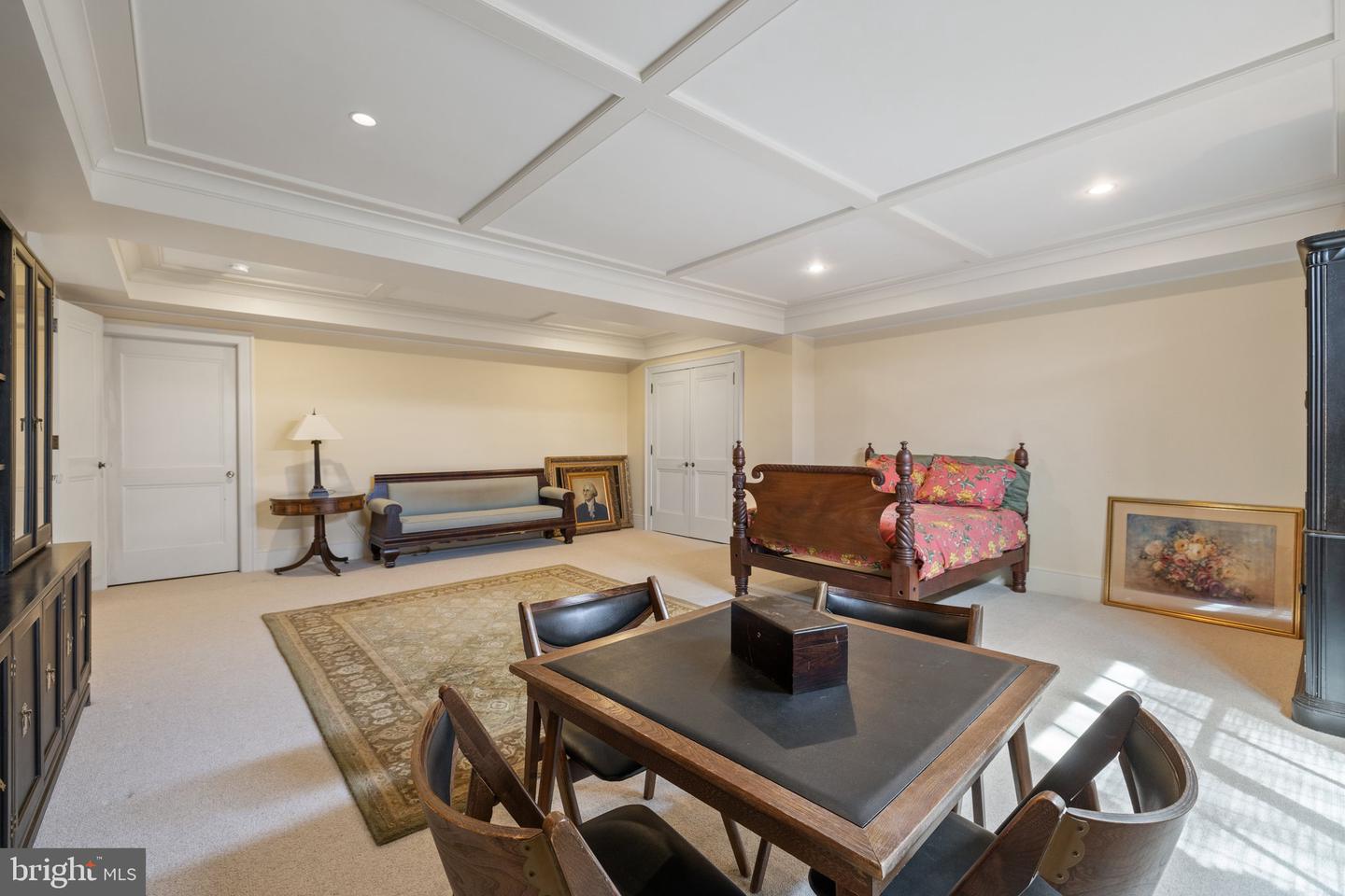 9425 BLACKPOND LN, DELAPLANE, Virginia 20144, 5 Bedrooms Bedrooms, ,5 BathroomsBathrooms,Residential,For Sale,9425 BLACKPOND LN,VAFQ2015892 MLS # VAFQ2015892