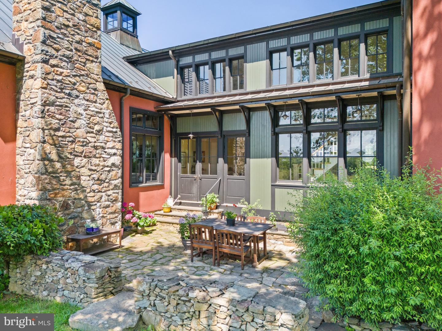 9425 BLACKPOND LN, DELAPLANE, Virginia 20144, 5 Bedrooms Bedrooms, ,5 BathroomsBathrooms,Residential,For Sale,9425 BLACKPOND LN,VAFQ2015892 MLS # VAFQ2015892