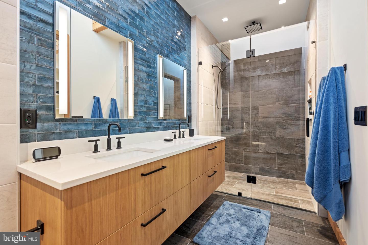 559 BESSIE BELL MOUNTAIN RD, CASTLETON, Virginia 22716, 3 Bedrooms Bedrooms, ,2 BathroomsBathrooms,Residential,For Sale,559 BESSIE BELL MOUNTAIN RD,VARP2002080 MLS # VARP2002080 559 BESSIE BELL MOUNTAIN RD, CASTLETON, Virginia 22716, 3 Bedrooms Bedrooms, ,2 BathroomsBathrooms,Residential,For Sale,559 BESSIE BELL MOUNTAIN RD,VARP2002080 MLS # VARP2002080