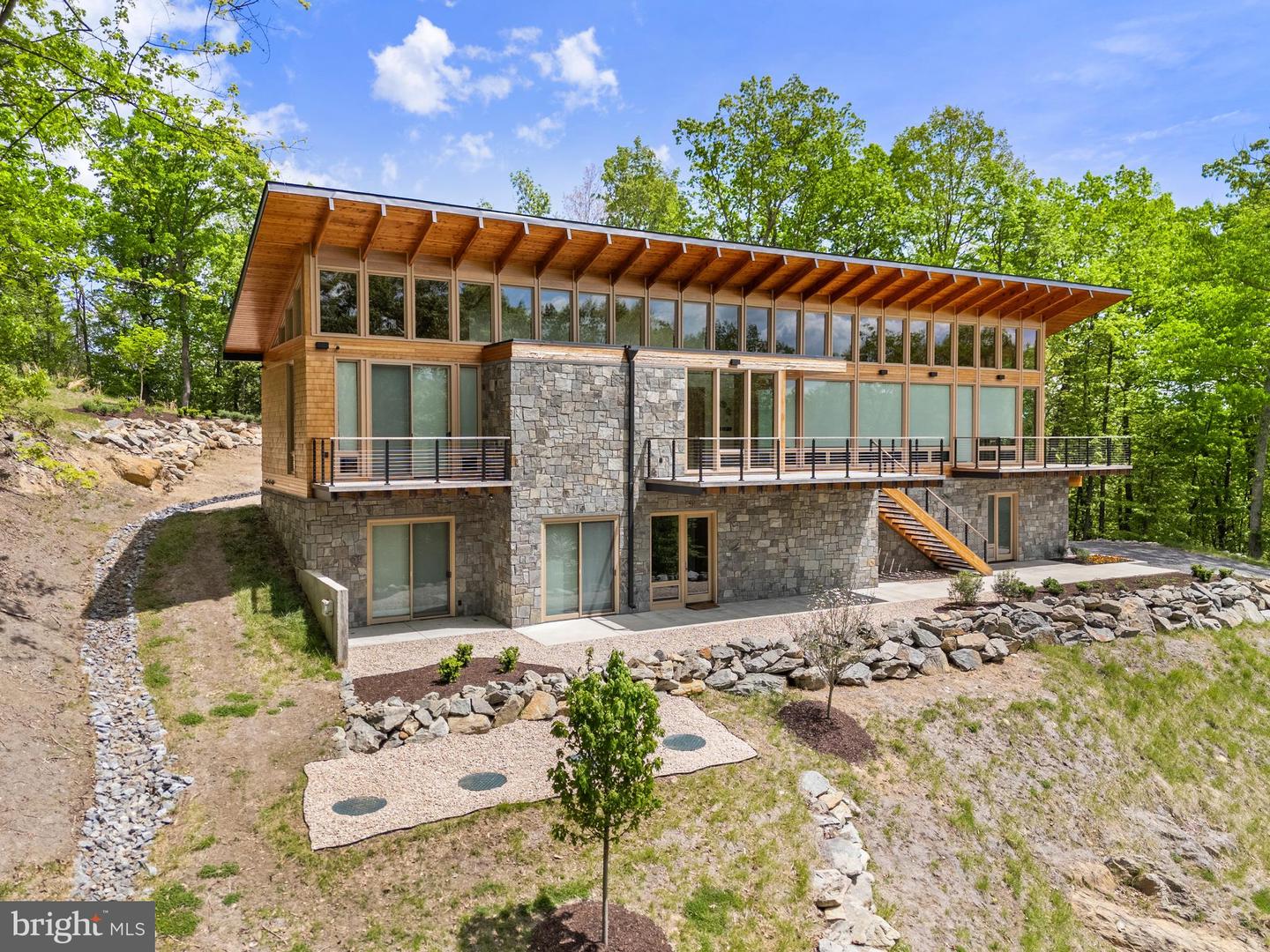 559 BESSIE BELL MOUNTAIN RD, CASTLETON, Virginia 22716, 3 Bedrooms Bedrooms, ,2 BathroomsBathrooms,Residential,For Sale,559 BESSIE BELL MOUNTAIN RD,VARP2002080 MLS # VARP2002080 559 BESSIE BELL MOUNTAIN RD, CASTLETON, Virginia 22716, 3 Bedrooms Bedrooms, ,2 BathroomsBathrooms,Residential,For Sale,559 BESSIE BELL MOUNTAIN RD,VARP2002080 MLS # VARP2002080