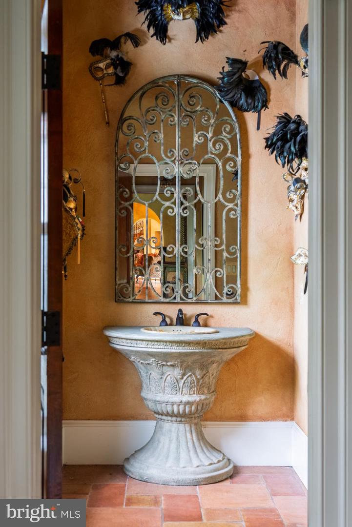 38793 CHELTEN LN, MIDDLEBURG, Virginia 20117, 5 Bedrooms Bedrooms, ,8 BathroomsBathrooms,Residential,For Sale,38793 CHELTEN LN,VALO2094274 MLS # VALO2094274 38793 CHELTEN LN, MIDDLEBURG, Virginia 20117, 5 Bedrooms Bedrooms, ,8 BathroomsBathrooms,Residential,For Sale,38793 CHELTEN LN,VALO2094274 MLS # VALO2094274