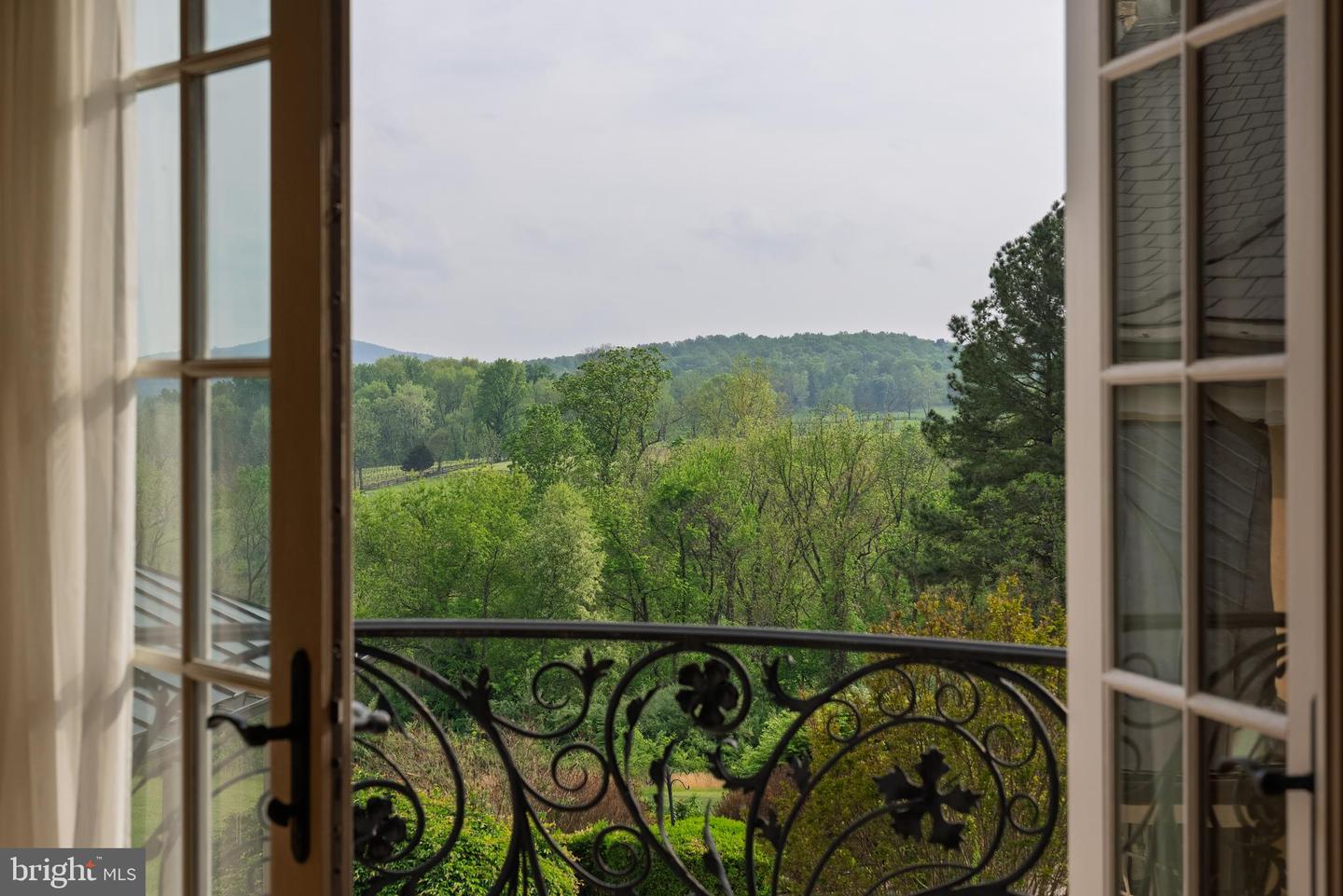 38793 CHELTEN LN, MIDDLEBURG, Virginia 20117, 5 Bedrooms Bedrooms, ,8 BathroomsBathrooms,Residential,For Sale,38793 CHELTEN LN,VALO2094274 MLS # VALO2094274 38793 CHELTEN LN, MIDDLEBURG, Virginia 20117, 5 Bedrooms Bedrooms, ,8 BathroomsBathrooms,Residential,For Sale,38793 CHELTEN LN,VALO2094274 MLS # VALO2094274