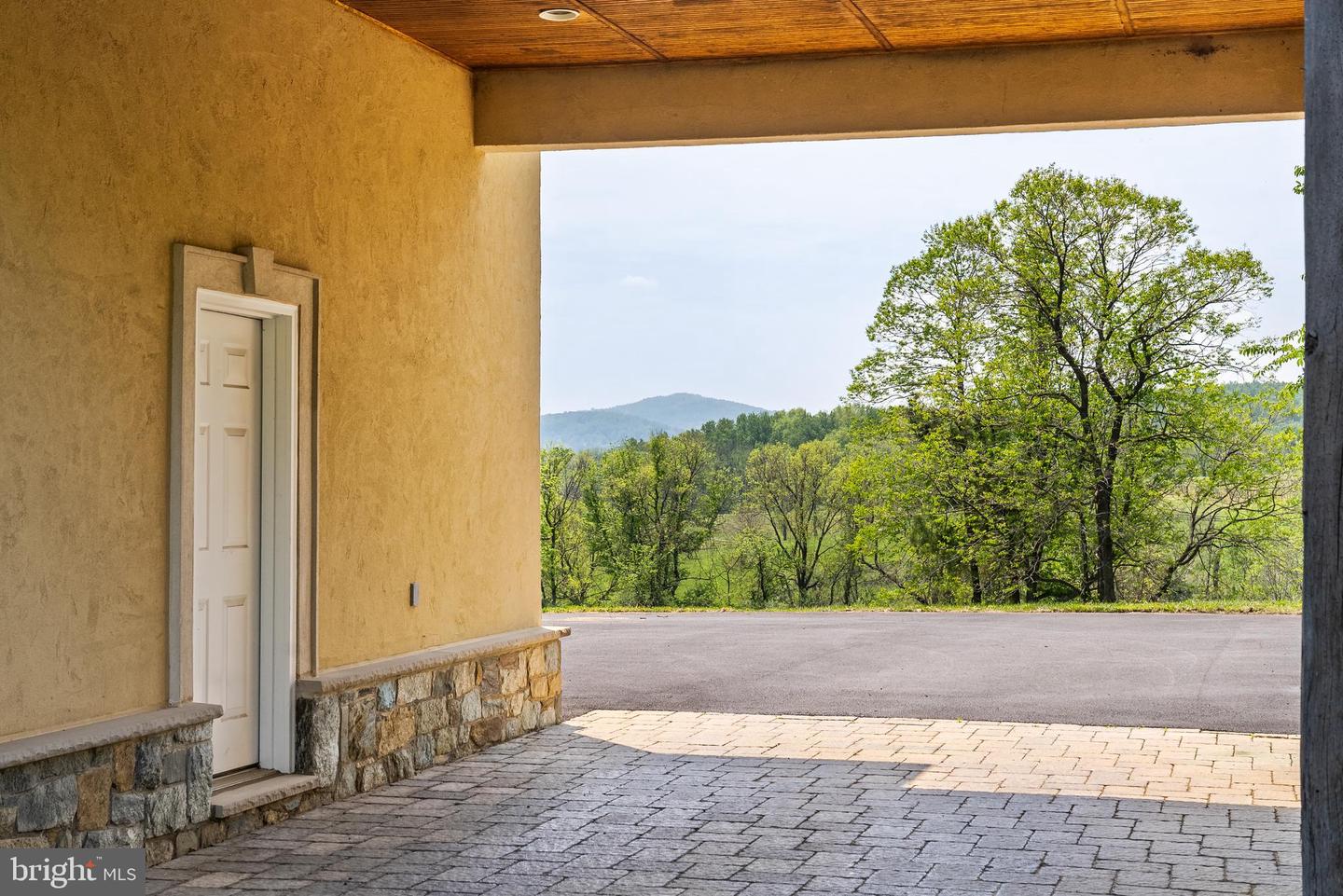 38793 CHELTEN LN, MIDDLEBURG, Virginia 20117, 5 Bedrooms Bedrooms, ,8 BathroomsBathrooms,Residential,For Sale,38793 CHELTEN LN,VALO2094274 MLS # VALO2094274 38793 CHELTEN LN, MIDDLEBURG, Virginia 20117, 5 Bedrooms Bedrooms, ,8 BathroomsBathrooms,Residential,For Sale,38793 CHELTEN LN,VALO2094274 MLS # VALO2094274