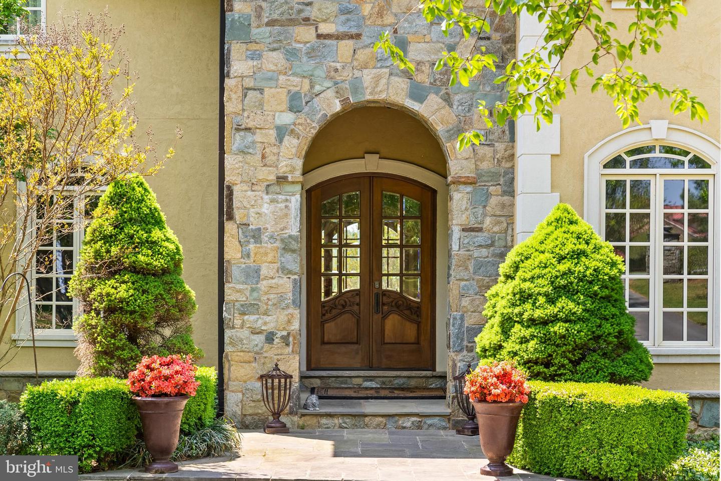 38793 CHELTEN LN, MIDDLEBURG, Virginia 20117, 5 Bedrooms Bedrooms, ,8 BathroomsBathrooms,Residential,For Sale,38793 CHELTEN LN,VALO2094274 MLS # VALO2094274 38793 CHELTEN LN, MIDDLEBURG, Virginia 20117, 5 Bedrooms Bedrooms, ,8 BathroomsBathrooms,Residential,For Sale,38793 CHELTEN LN,VALO2094274 MLS # VALO2094274