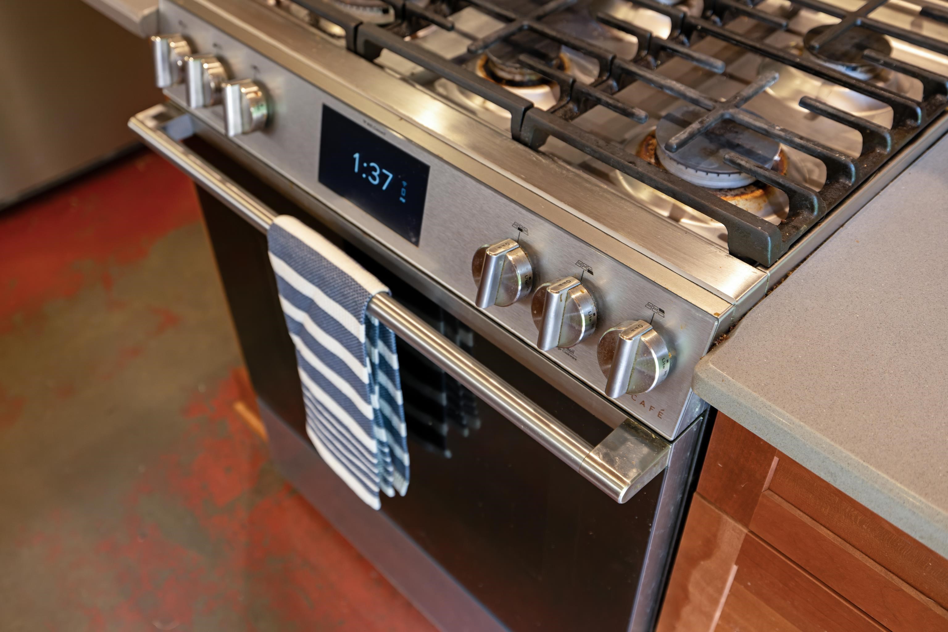 7598 N LEE HWY, RAPHINE, Virginia 24472, 2 Bedrooms Bedrooms, ,2 BathroomsBathrooms,Residential,14,7598 N LEE HWY,664489 MLS # 664489