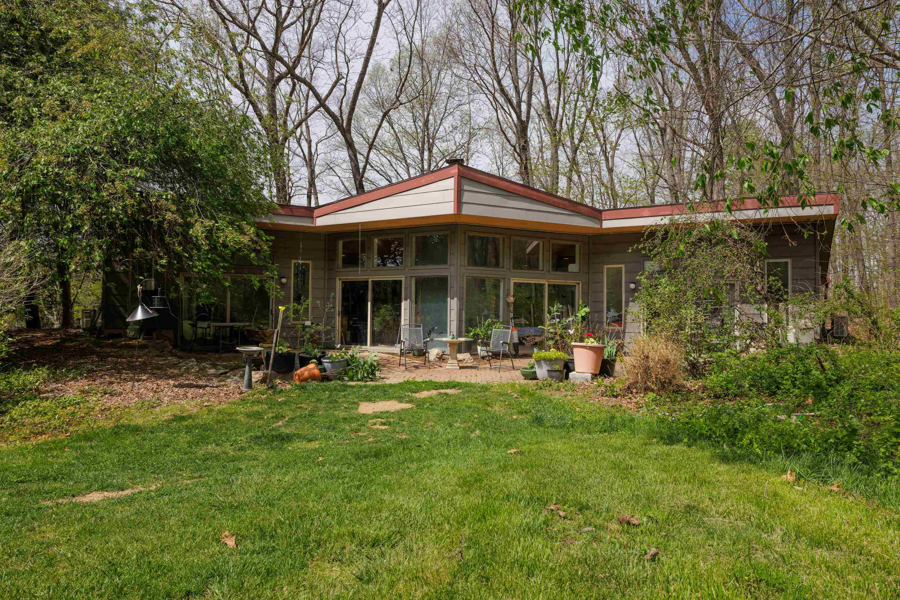 7598 N LEE HWY, RAPHINE, Virginia 24472, 2 Bedrooms Bedrooms, ,2 BathroomsBathrooms,Residential,14,7598 N LEE HWY,664489 MLS # 664489