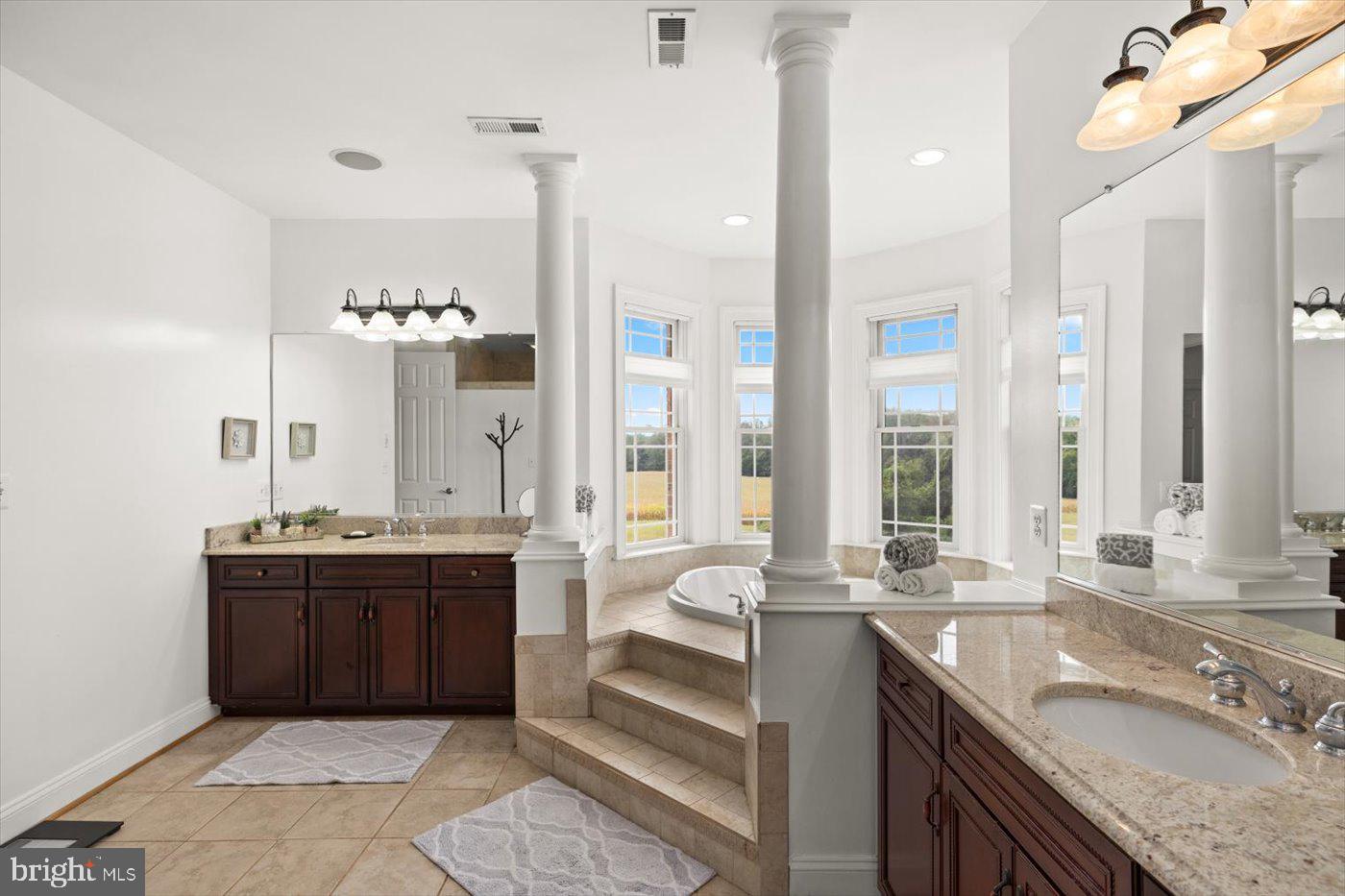 10150 HEDRICK FARM LN, MIDLAND, Virginia 22728, 7 Bedrooms Bedrooms, ,6 BathroomsBathrooms,Residential,For Sale,10150 HEDRICK FARM LN,VAFQ2016418 MLS # VAFQ2016418 10150 HEDRICK FARM LN, MIDLAND, Virginia 22728, 7 Bedrooms Bedrooms, ,6 BathroomsBathrooms,Residential,For Sale,10150 HEDRICK FARM LN,VAFQ2016418 MLS # VAFQ2016418