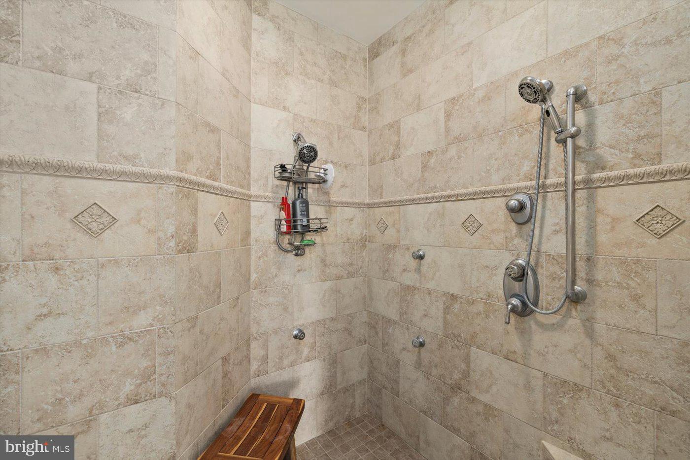 10150 HEDRICK FARM LN, MIDLAND, Virginia 22728, 7 Bedrooms Bedrooms, ,6 BathroomsBathrooms,Residential,For Sale,10150 HEDRICK FARM LN,VAFQ2016418 MLS # VAFQ2016418 10150 HEDRICK FARM LN, MIDLAND, Virginia 22728, 7 Bedrooms Bedrooms, ,6 BathroomsBathrooms,Residential,For Sale,10150 HEDRICK FARM LN,VAFQ2016418 MLS # VAFQ2016418