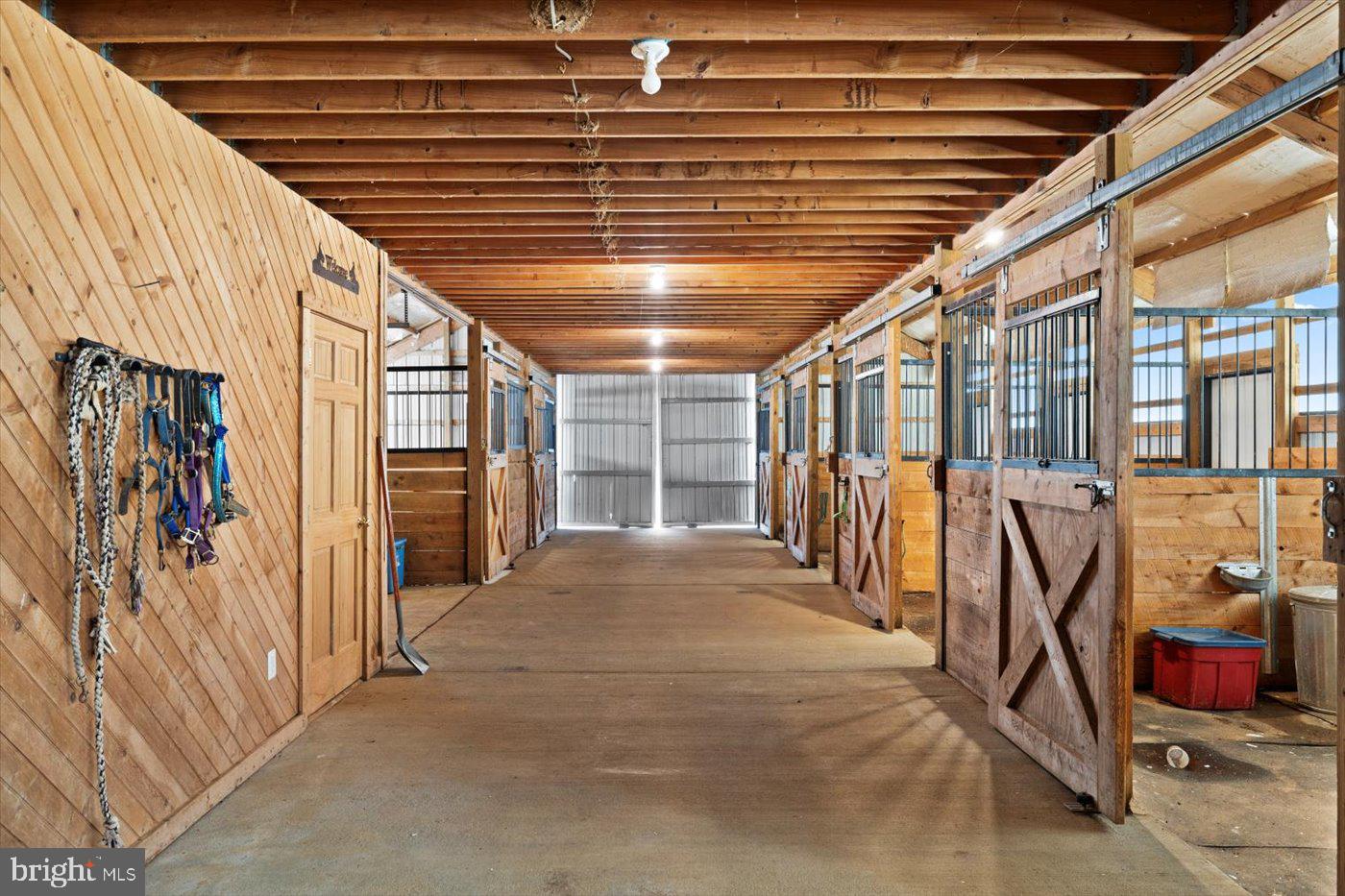 10150 HEDRICK FARM LN, MIDLAND, Virginia 22728, 7 Bedrooms Bedrooms, ,6 BathroomsBathrooms,Residential,For Sale,10150 HEDRICK FARM LN,VAFQ2016418 MLS # VAFQ2016418 10150 HEDRICK FARM LN, MIDLAND, Virginia 22728, 7 Bedrooms Bedrooms, ,6 BathroomsBathrooms,Residential,For Sale,10150 HEDRICK FARM LN,VAFQ2016418 MLS # VAFQ2016418