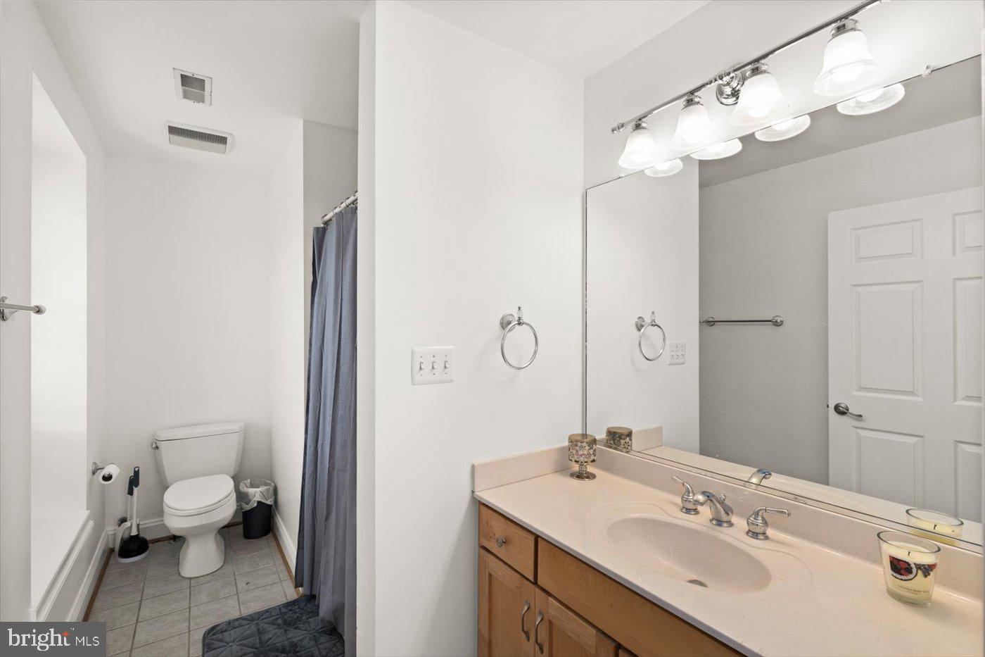 10150 HEDRICK FARM LN, MIDLAND, Virginia 22728, 7 Bedrooms Bedrooms, ,6 BathroomsBathrooms,Residential,For Sale,10150 HEDRICK FARM LN,VAFQ2016418 MLS # VAFQ2016418 10150 HEDRICK FARM LN, MIDLAND, Virginia 22728, 7 Bedrooms Bedrooms, ,6 BathroomsBathrooms,Residential,For Sale,10150 HEDRICK FARM LN,VAFQ2016418 MLS # VAFQ2016418