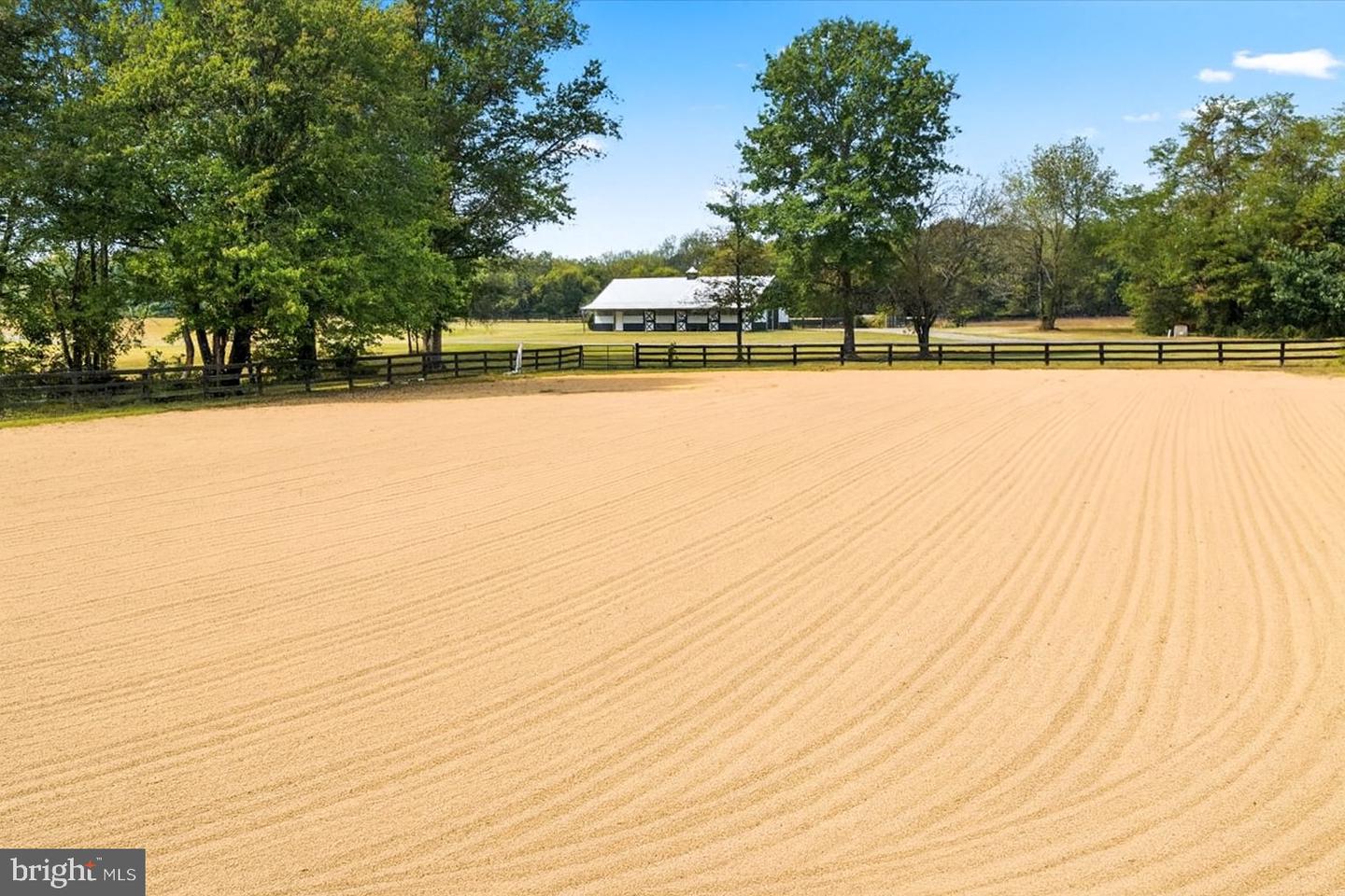 10150 HEDRICK FARM LN, MIDLAND, Virginia 22728, 7 Bedrooms Bedrooms, ,6 BathroomsBathrooms,Residential,For Sale,10150 HEDRICK FARM LN,VAFQ2016418 MLS # VAFQ2016418 10150 HEDRICK FARM LN, MIDLAND, Virginia 22728, 7 Bedrooms Bedrooms, ,6 BathroomsBathrooms,Residential,For Sale,10150 HEDRICK FARM LN,VAFQ2016418 MLS # VAFQ2016418