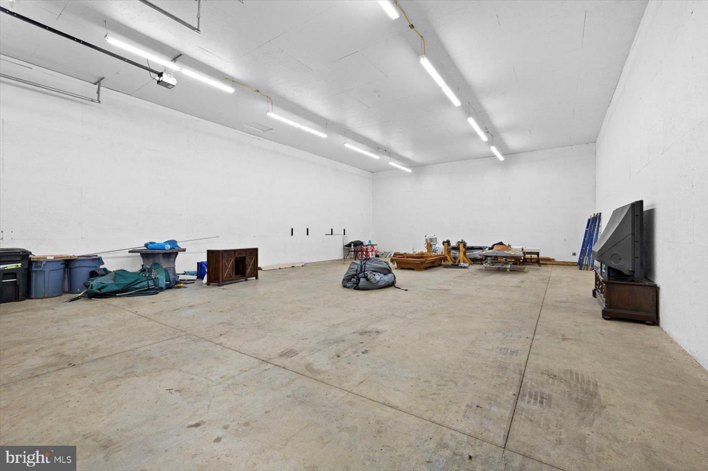 10150 HEDRICK FARM LN, MIDLAND, Virginia 22728, 7 Bedrooms Bedrooms, ,6 BathroomsBathrooms,Residential,For Sale,10150 HEDRICK FARM LN,VAFQ2016418 MLS # VAFQ2016418 10150 HEDRICK FARM LN, MIDLAND, Virginia 22728, 7 Bedrooms Bedrooms, ,6 BathroomsBathrooms,Residential,For Sale,10150 HEDRICK FARM LN,VAFQ2016418 MLS # VAFQ2016418