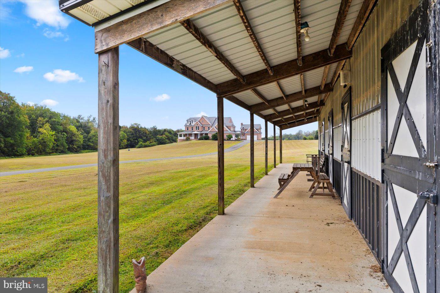 10150 HEDRICK FARM LN, MIDLAND, Virginia 22728, 7 Bedrooms Bedrooms, ,6 BathroomsBathrooms,Residential,For Sale,10150 HEDRICK FARM LN,VAFQ2016418 MLS # VAFQ2016418 10150 HEDRICK FARM LN, MIDLAND, Virginia 22728, 7 Bedrooms Bedrooms, ,6 BathroomsBathrooms,Residential,For Sale,10150 HEDRICK FARM LN,VAFQ2016418 MLS # VAFQ2016418