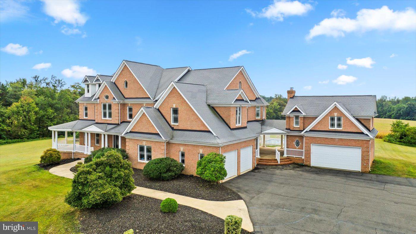 10150 HEDRICK FARM LN, MIDLAND, Virginia 22728, 7 Bedrooms Bedrooms, ,6 BathroomsBathrooms,Residential,For Sale,10150 HEDRICK FARM LN,VAFQ2016418 MLS # VAFQ2016418 10150 HEDRICK FARM LN, MIDLAND, Virginia 22728, 7 Bedrooms Bedrooms, ,6 BathroomsBathrooms,Residential,For Sale,10150 HEDRICK FARM LN,VAFQ2016418 MLS # VAFQ2016418