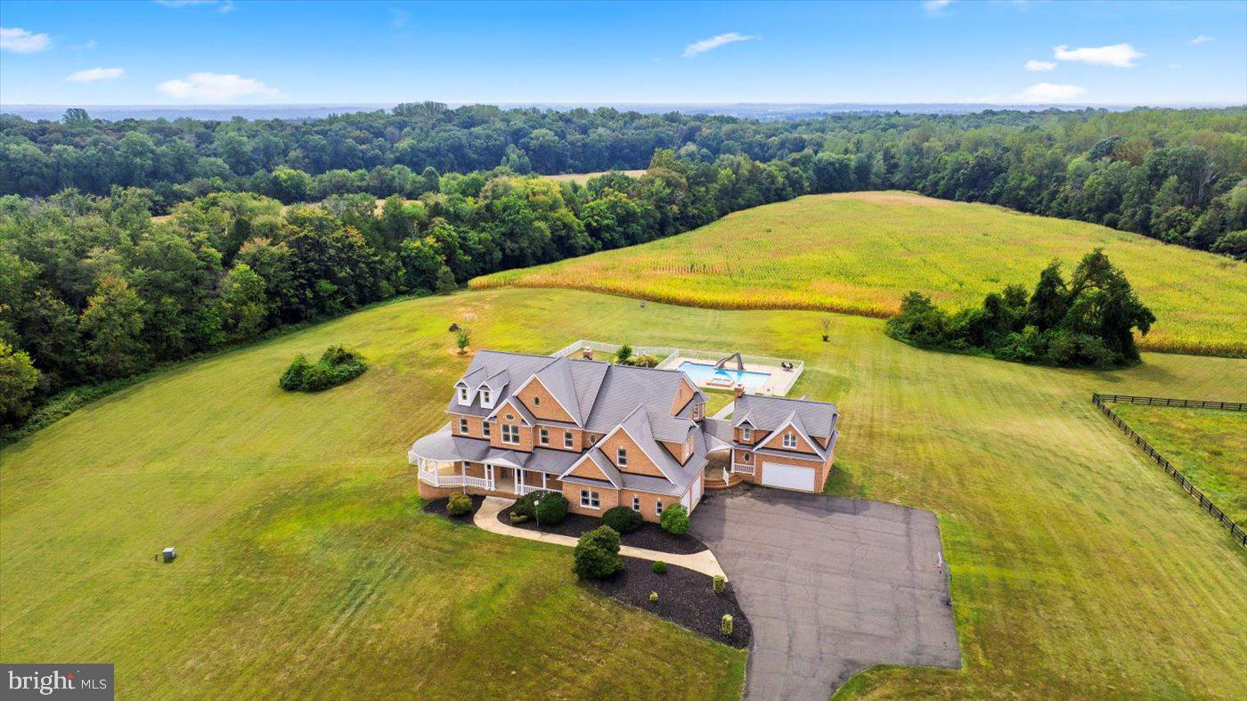 10150 HEDRICK FARM LN, MIDLAND, Virginia 22728, 7 Bedrooms Bedrooms, ,6 BathroomsBathrooms,Residential,For Sale,10150 HEDRICK FARM LN,VAFQ2016418 MLS # VAFQ2016418 10150 HEDRICK FARM LN, MIDLAND, Virginia 22728, 7 Bedrooms Bedrooms, ,6 BathroomsBathrooms,Residential,For Sale,10150 HEDRICK FARM LN,VAFQ2016418 MLS # VAFQ2016418