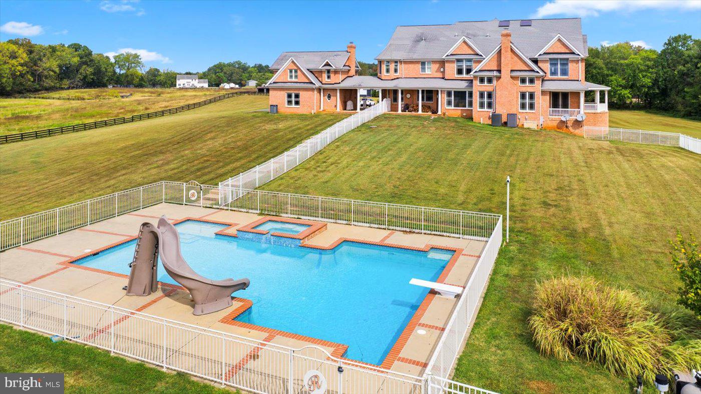 10150 HEDRICK FARM LN, MIDLAND, Virginia 22728, 7 Bedrooms Bedrooms, ,6 BathroomsBathrooms,Residential,For Sale,10150 HEDRICK FARM LN,VAFQ2016418 MLS # VAFQ2016418 10150 HEDRICK FARM LN, MIDLAND, Virginia 22728, 7 Bedrooms Bedrooms, ,6 BathroomsBathrooms,Residential,For Sale,10150 HEDRICK FARM LN,VAFQ2016418 MLS # VAFQ2016418