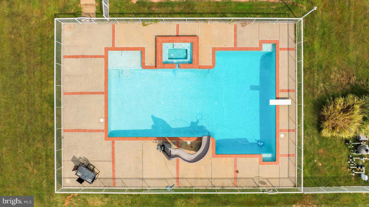 10150 HEDRICK FARM LN, MIDLAND, Virginia 22728, 7 Bedrooms Bedrooms, ,6 BathroomsBathrooms,Residential,For Sale,10150 HEDRICK FARM LN,VAFQ2016418 MLS # VAFQ2016418 10150 HEDRICK FARM LN, MIDLAND, Virginia 22728, 7 Bedrooms Bedrooms, ,6 BathroomsBathrooms,Residential,For Sale,10150 HEDRICK FARM LN,VAFQ2016418 MLS # VAFQ2016418