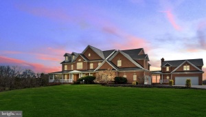 10150 HEDRICK FARM LN, MIDLAND, Virginia 22728, 7 Bedrooms Bedrooms, ,6 BathroomsBathrooms,Residential,For Sale,10150 HEDRICK FARM LN,VAFQ2016418 MLS # VAFQ2016418