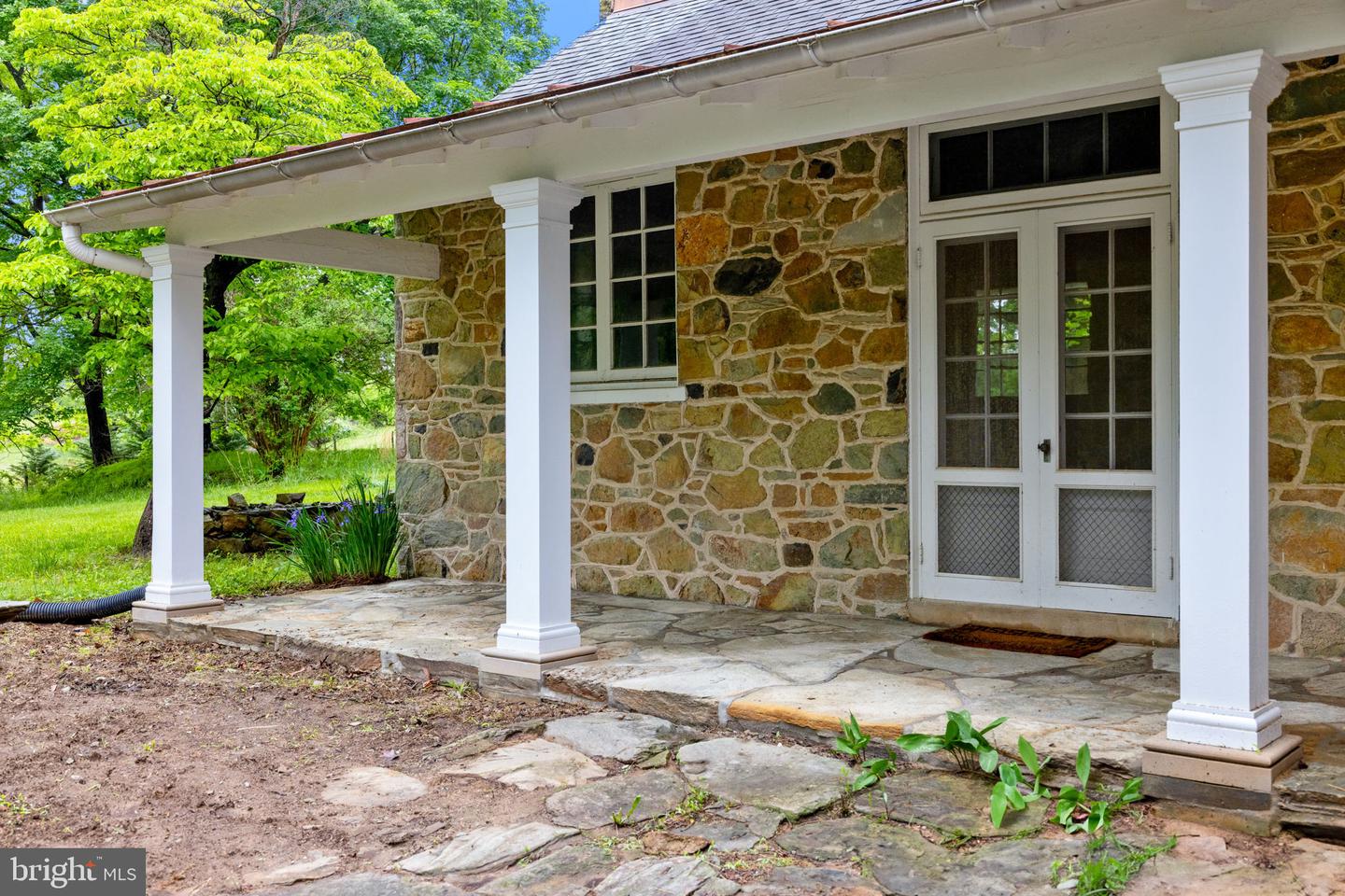 16158 CLARKES GAP RD, WATERFORD, Virginia 20197, 7 Bedrooms Bedrooms, ,1 BathroomBathrooms,Residential,For Sale,16158 CLARKES GAP RD,VALO2092906 MLS # VALO2092906