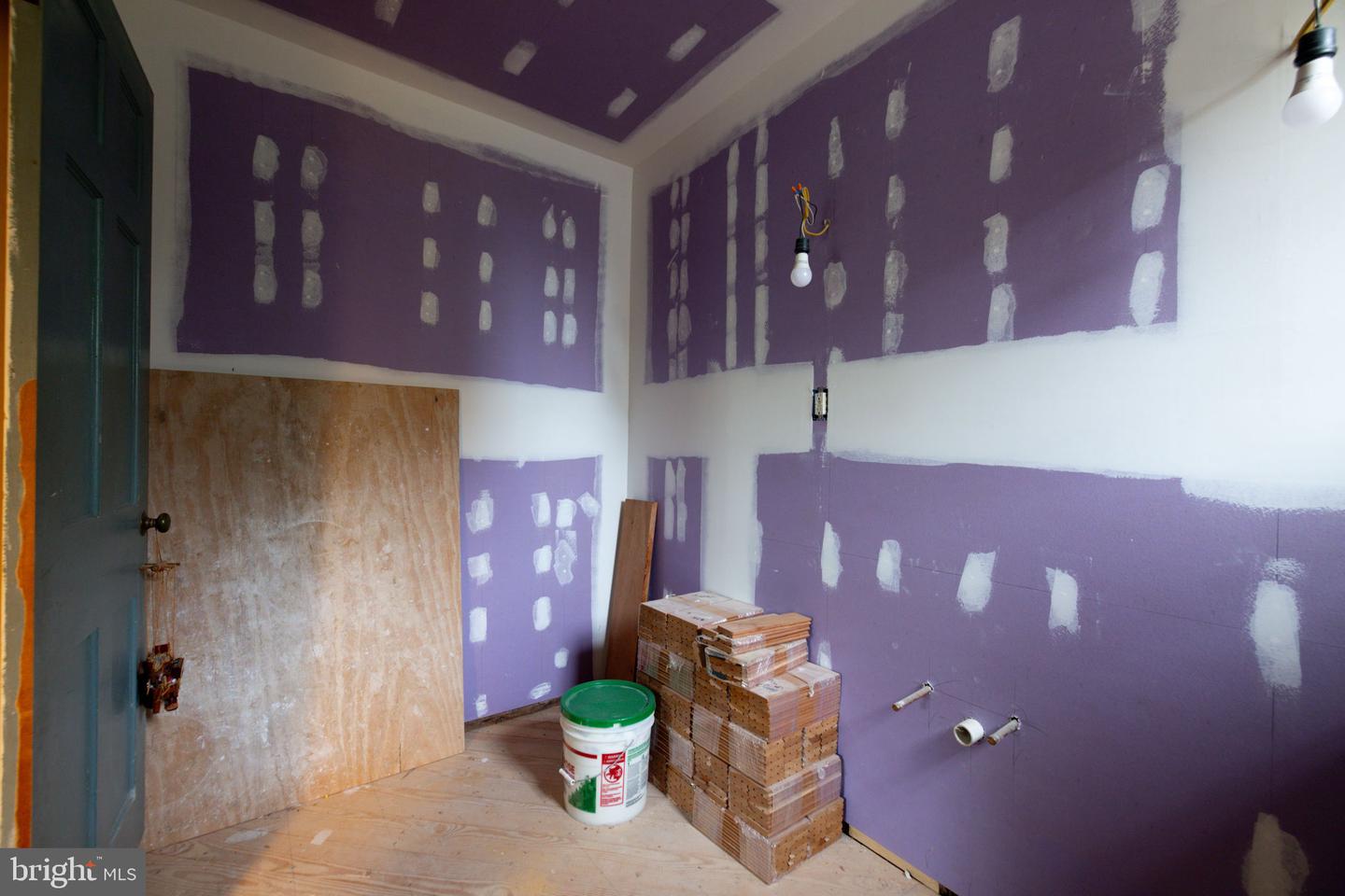 16158 CLARKES GAP RD, WATERFORD, Virginia 20197, 7 Bedrooms Bedrooms, ,1 BathroomBathrooms,Residential,For Sale,16158 CLARKES GAP RD,VALO2092906 MLS # VALO2092906