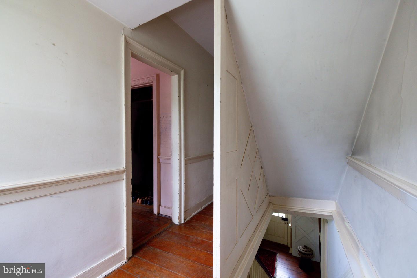 16158 CLARKES GAP RD, WATERFORD, Virginia 20197, 7 Bedrooms Bedrooms, ,1 BathroomBathrooms,Residential,For Sale,16158 CLARKES GAP RD,VALO2092906 MLS # VALO2092906