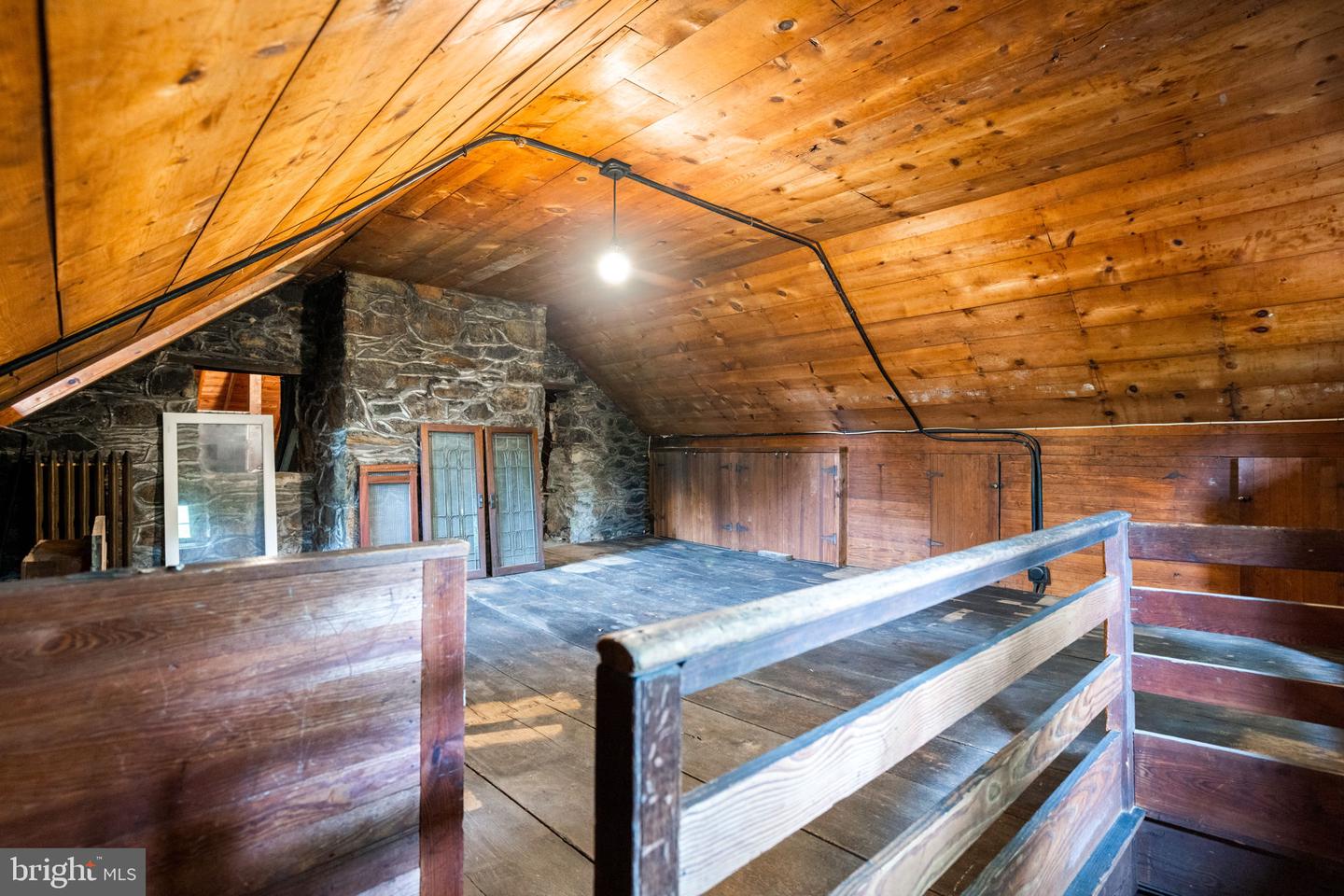 16158 CLARKES GAP RD, WATERFORD, Virginia 20197, 7 Bedrooms Bedrooms, ,1 BathroomBathrooms,Residential,For Sale,16158 CLARKES GAP RD,VALO2092906 MLS # VALO2092906