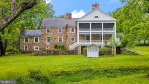 16158 CLARKES GAP RD WATERFORD Virginia 20197