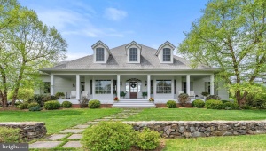34321 FOXWOOD LN, BLUEMONT, Virginia 20135, 4 Bedrooms Bedrooms, ,3 BathroomsBathrooms,Residential,For Sale,34321 FOXWOOD LN,VALO2096034 MLS # VALO2096034