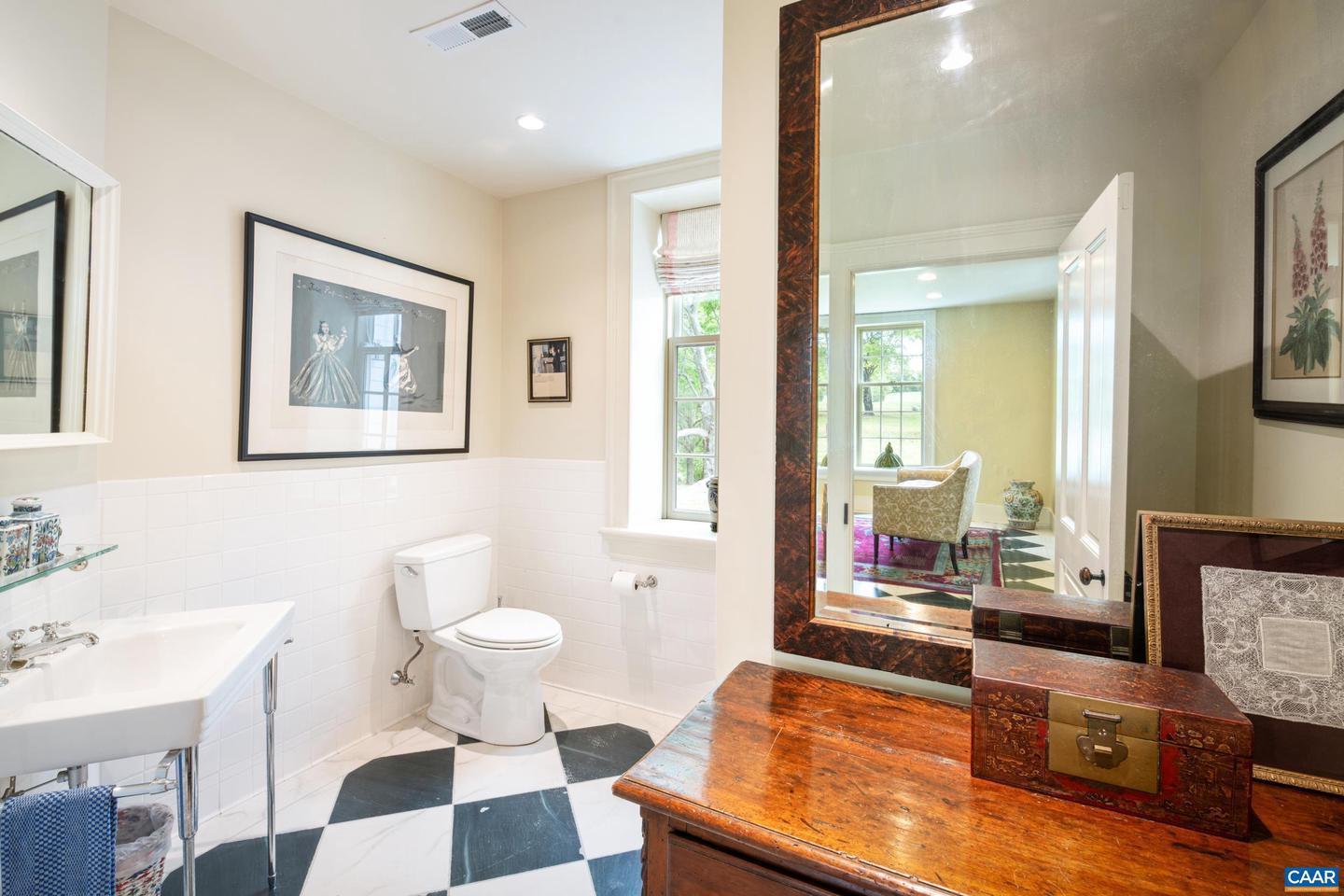 3276 BUCKINGHAM SPRINGS RD, DILLWYN, Virginia 23936, 6 Bedrooms Bedrooms, ,4 BathroomsBathrooms,Residential,For Sale,3276 BUCKINGHAM SPRINGS RD,664675 MLS # 664675