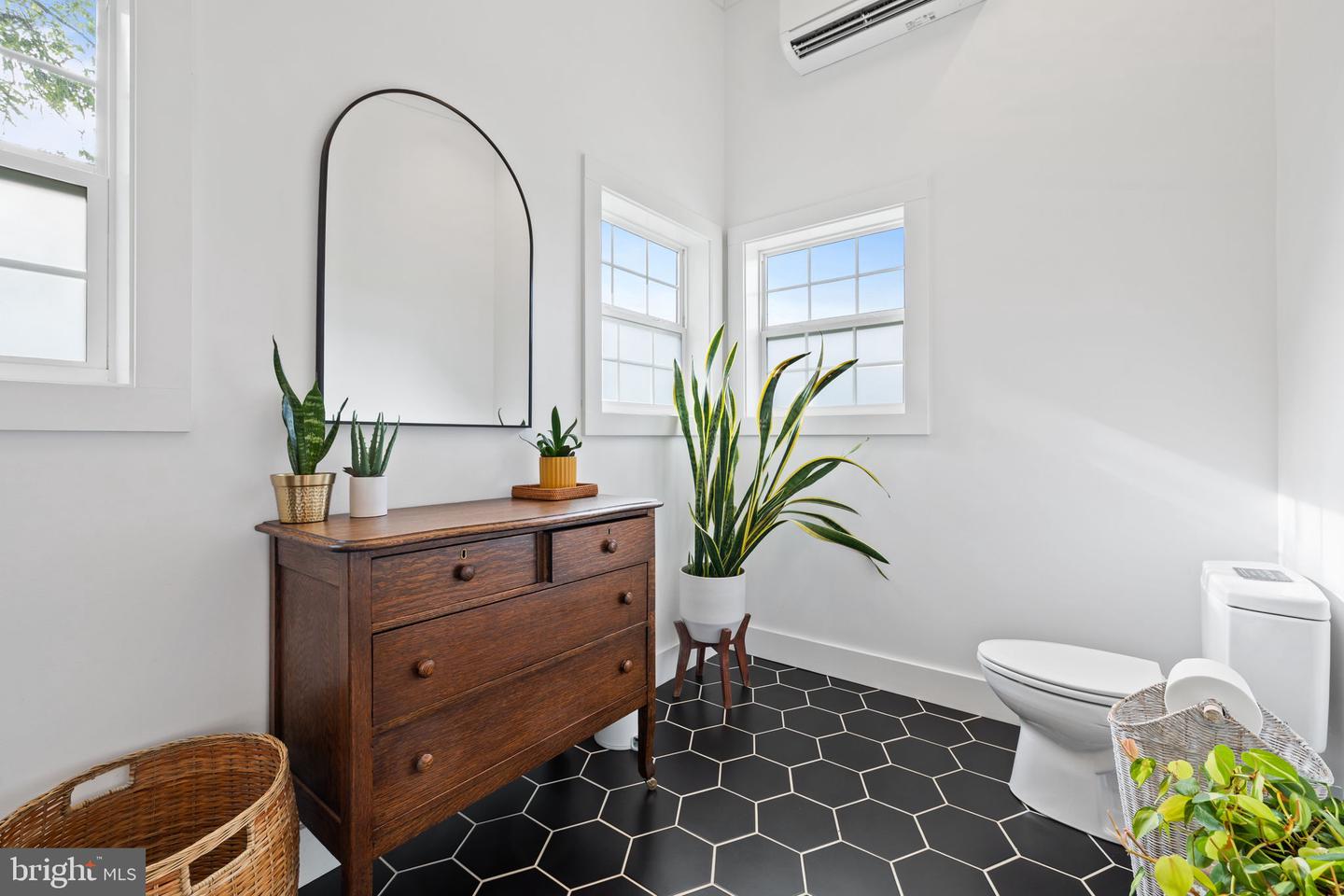 23350 CEDAR MOUNTAIN DR, RAPIDAN, Virginia 22733, 4 Bedrooms Bedrooms, ,3 BathroomsBathrooms,Residential,For Sale,23350 CEDAR MOUNTAIN DR,VACU2010668 MLS # VACU2010668