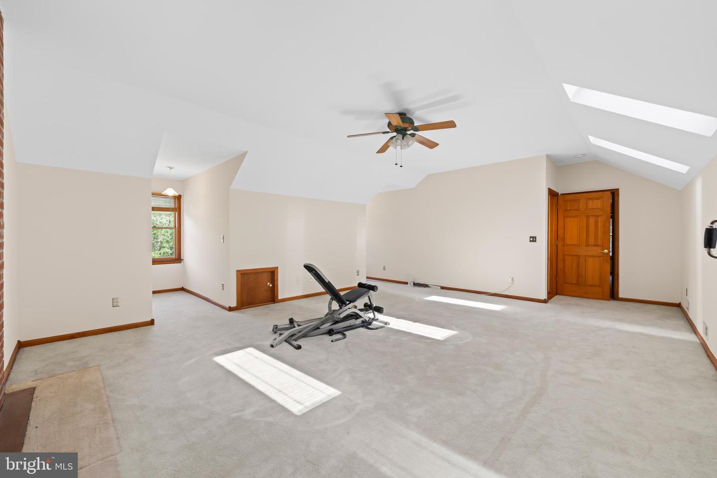 60 MOUNTAIN BREEZE LN, SYRIA, Virginia 22743, 5 Bedrooms Bedrooms, ,2 BathroomsBathrooms,Residential,For Sale,60 MOUNTAIN BREEZE LN,VAMA2002242 MLS # VAMA2002242