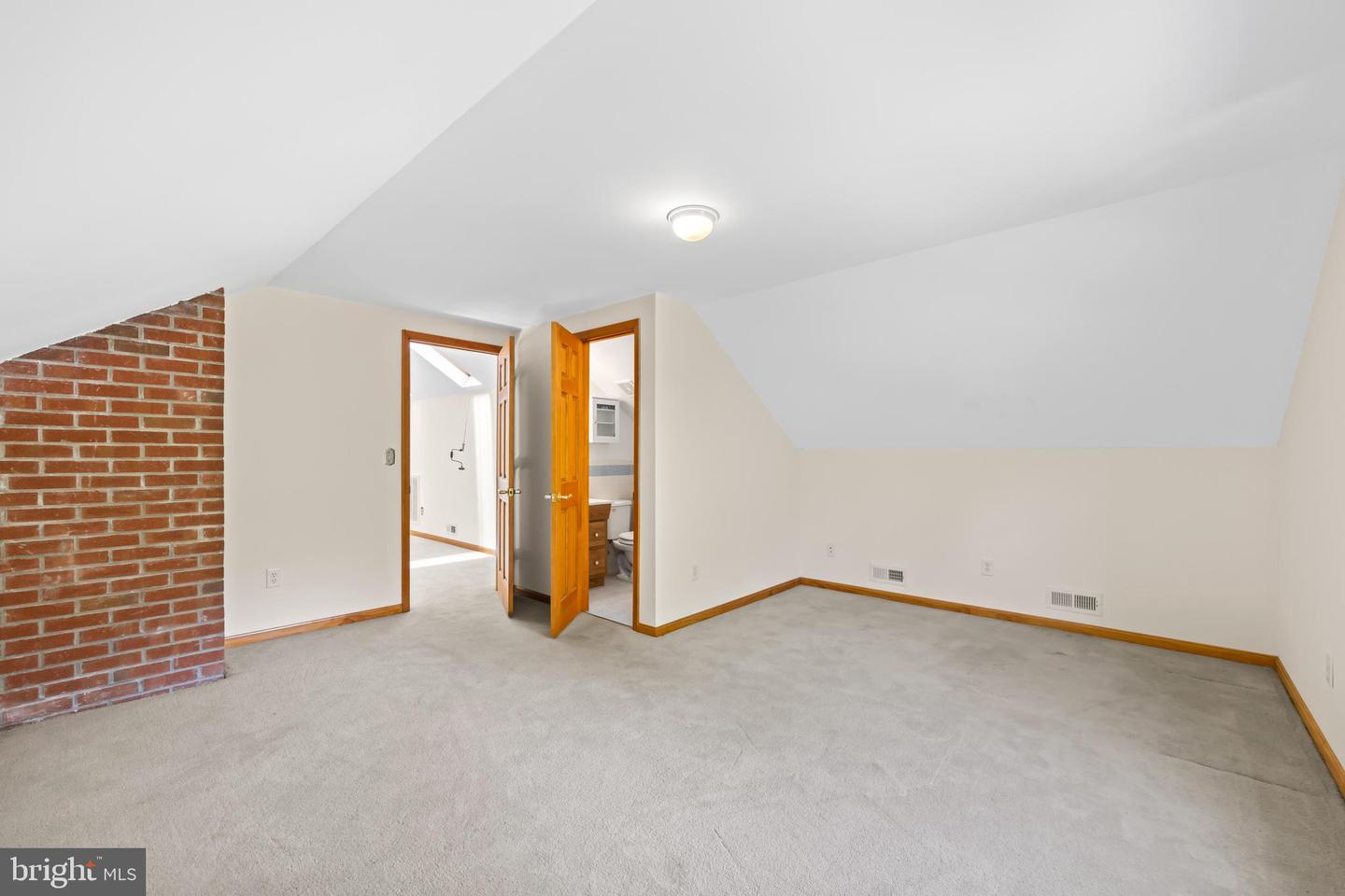 60 MOUNTAIN BREEZE LN, SYRIA, Virginia 22743, 5 Bedrooms Bedrooms, ,2 BathroomsBathrooms,Residential,For Sale,60 MOUNTAIN BREEZE LN,VAMA2002242 MLS # VAMA2002242