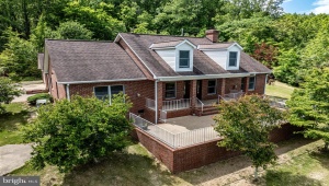 60 MOUNTAIN BREEZE LN SYRIA Virginia 22743