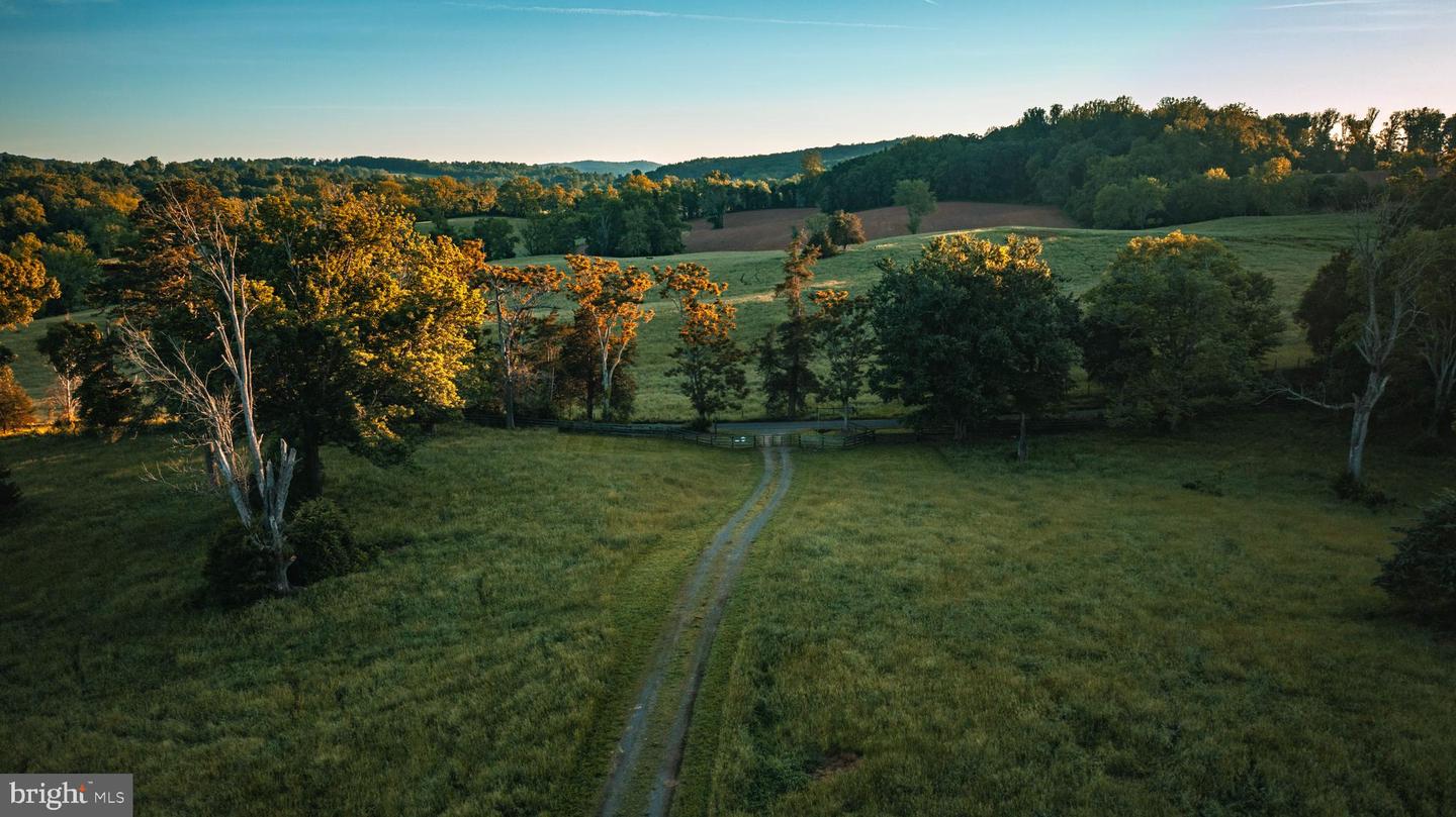 HARTS MILL RD, WARRENTON, Virginia 20186, ,Farm,For Sale,HARTS MILL RD,VAFQ2016750 MLS # VAFQ2016750 HARTS MILL RD, WARRENTON, Virginia 20186, ,Farm,For Sale,HARTS MILL RD,VAFQ2016750 MLS # VAFQ2016750