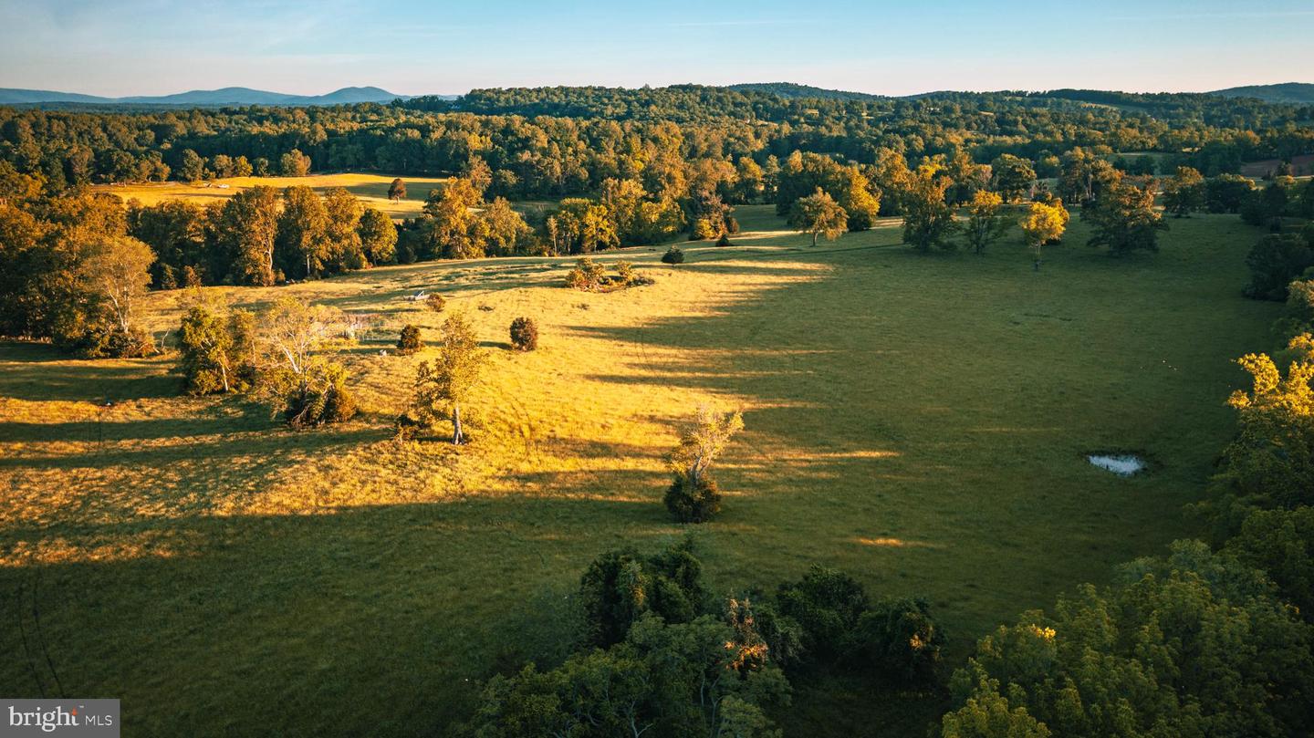 HARTS MILL RD, WARRENTON, Virginia 20186, ,Farm,For Sale,HARTS MILL RD,VAFQ2016750 MLS # VAFQ2016750 HARTS MILL RD, WARRENTON, Virginia 20186, ,Farm,For Sale,HARTS MILL RD,VAFQ2016750 MLS # VAFQ2016750